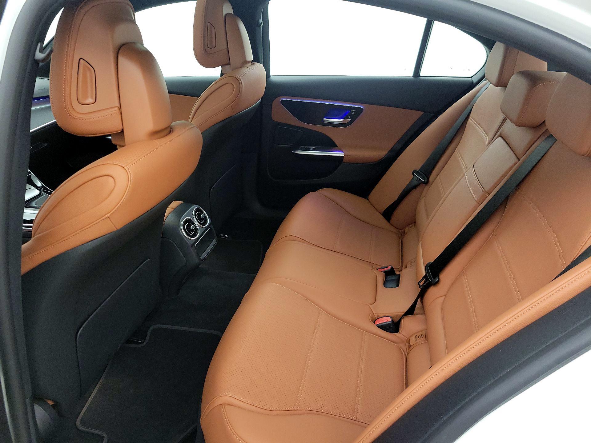 Thumbnail: 2024 Mercedes-Benz C-Class - 20