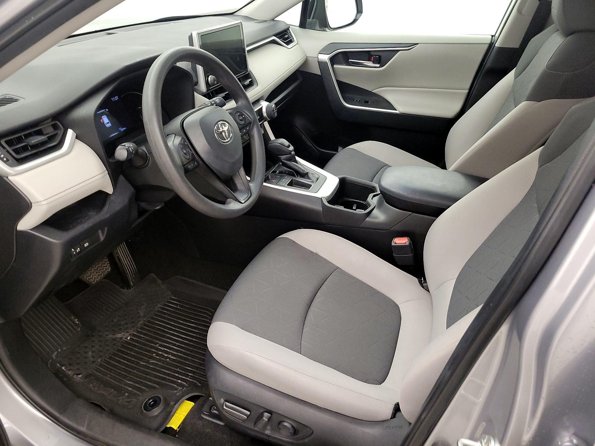 Thumbnail: 2023 Toyota RAV4 - 11