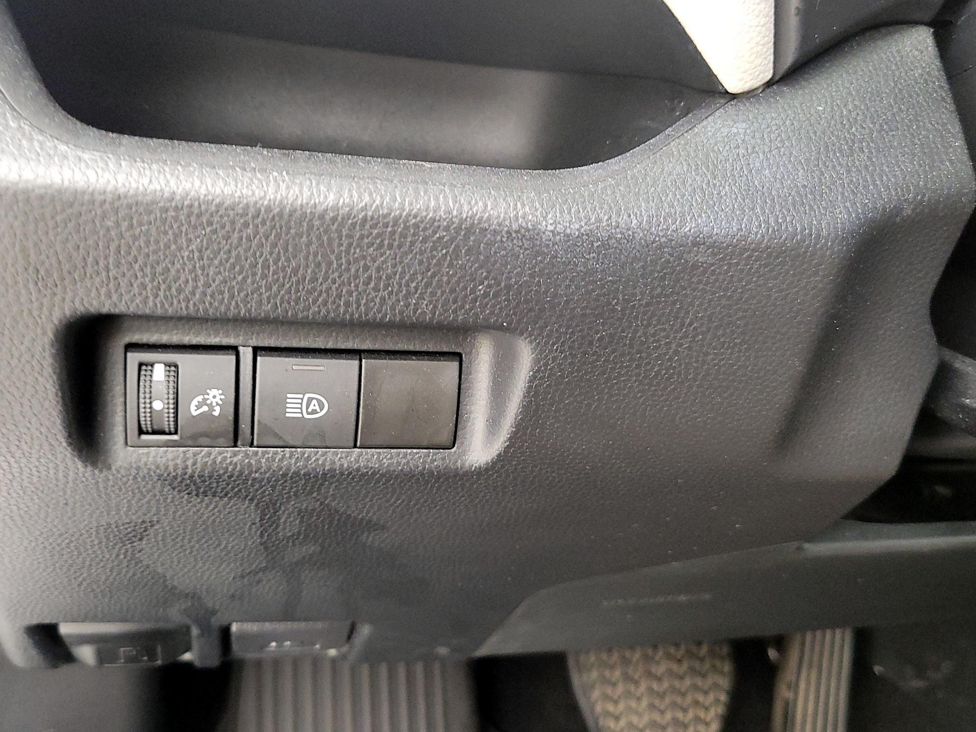 Thumbnail: 2023 Toyota RAV4 - 13