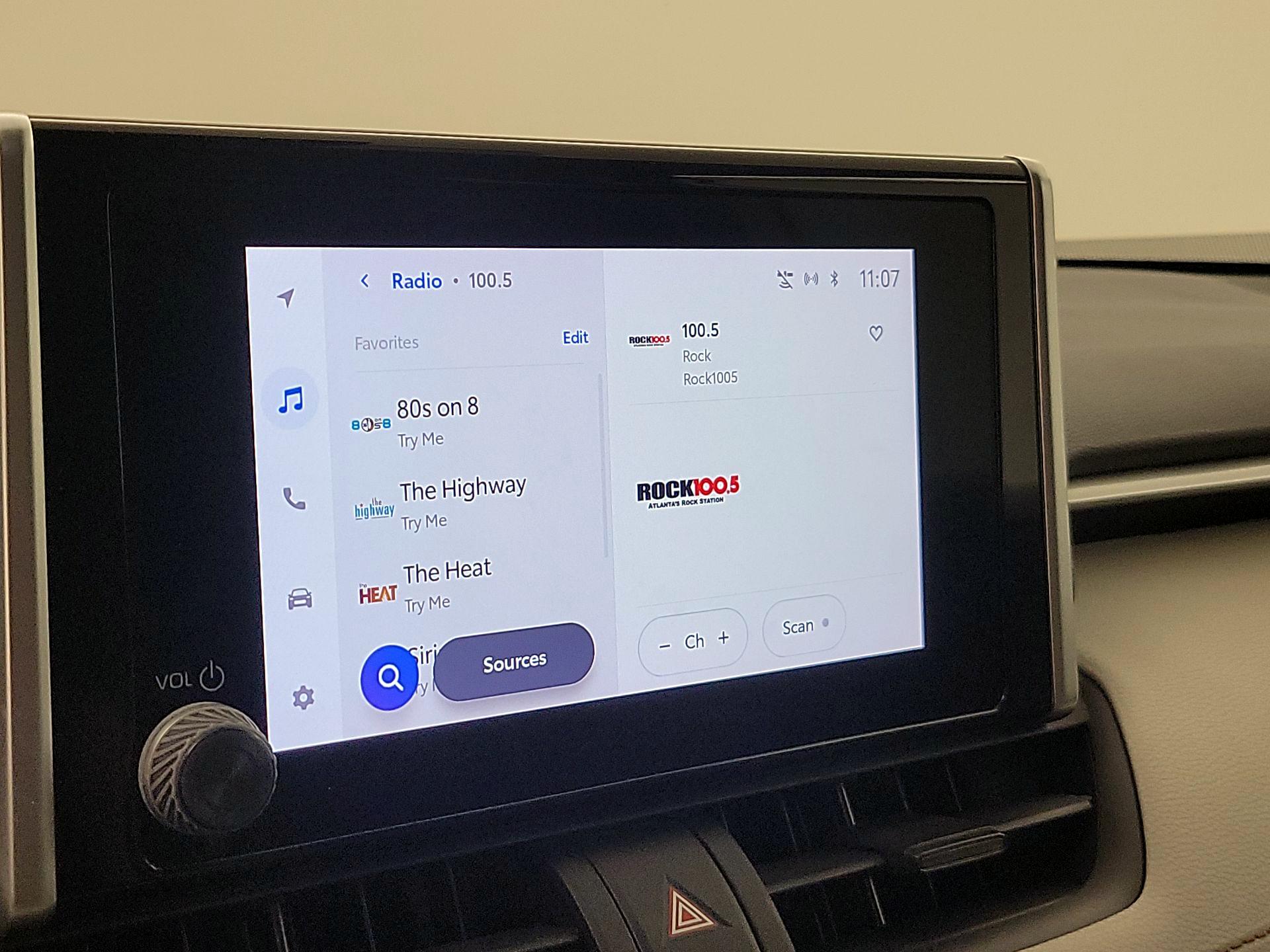 Thumbnail: 2023 Toyota RAV4 - 15