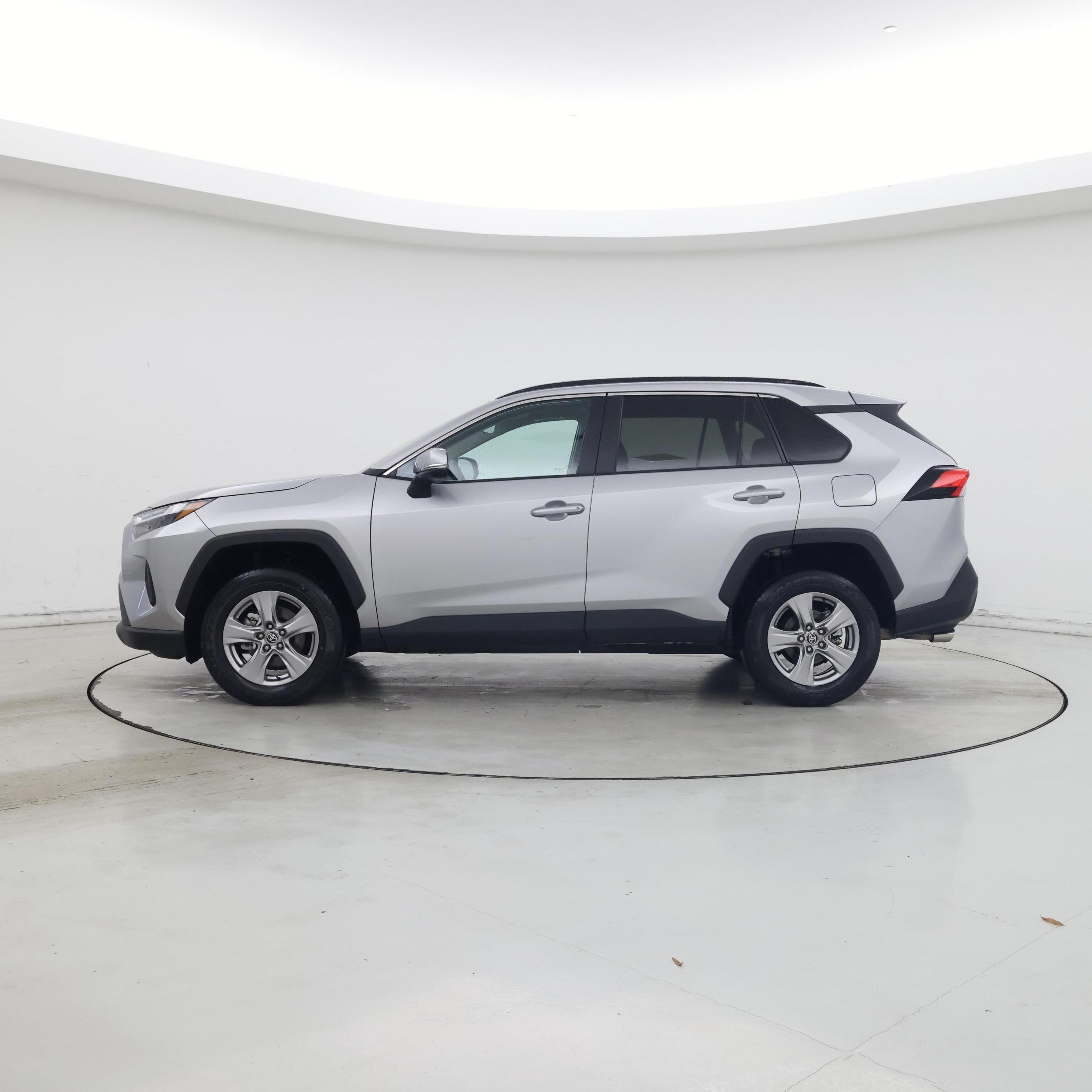 Thumbnail: 2023 Toyota RAV4 - 3