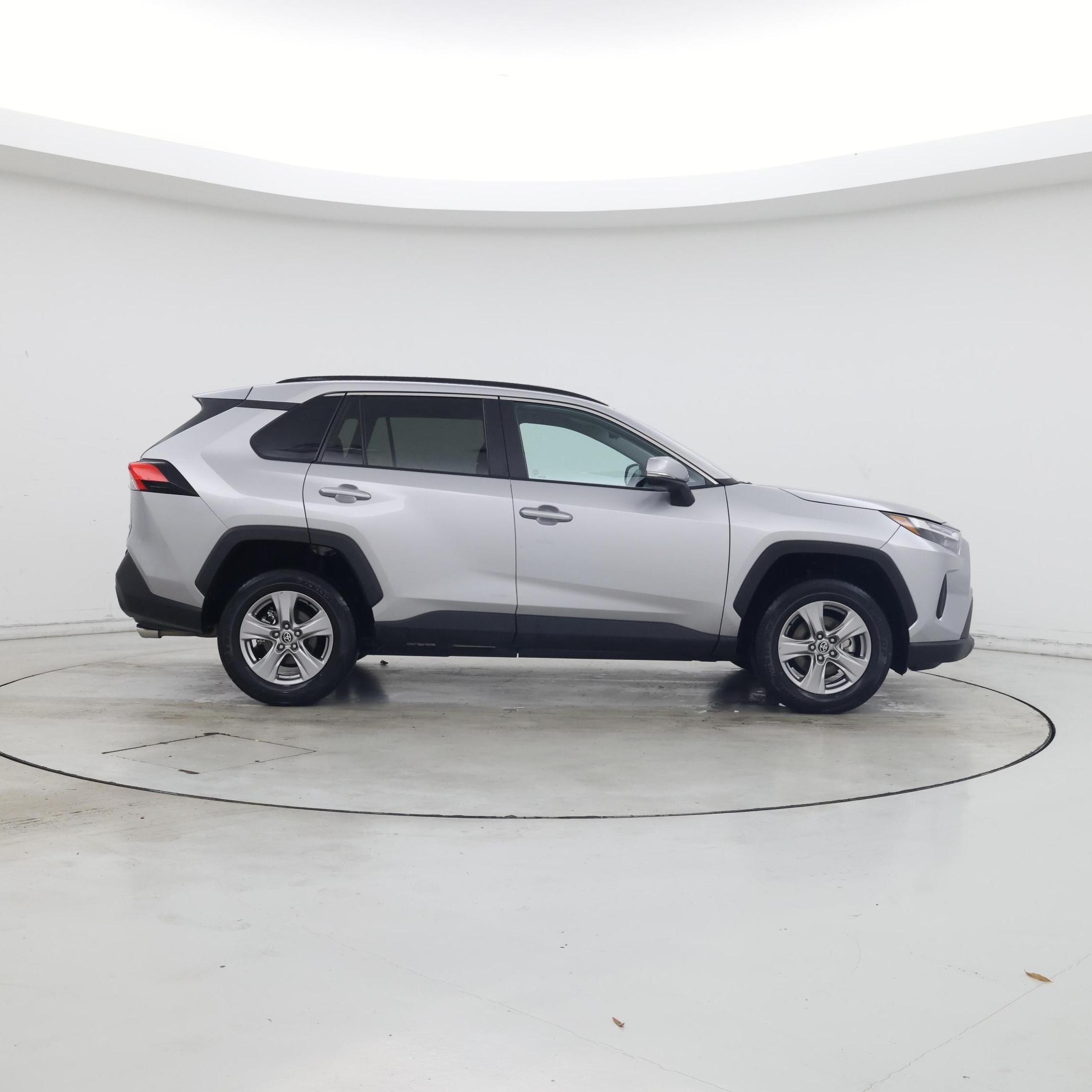 Thumbnail: 2023 Toyota RAV4 - 7