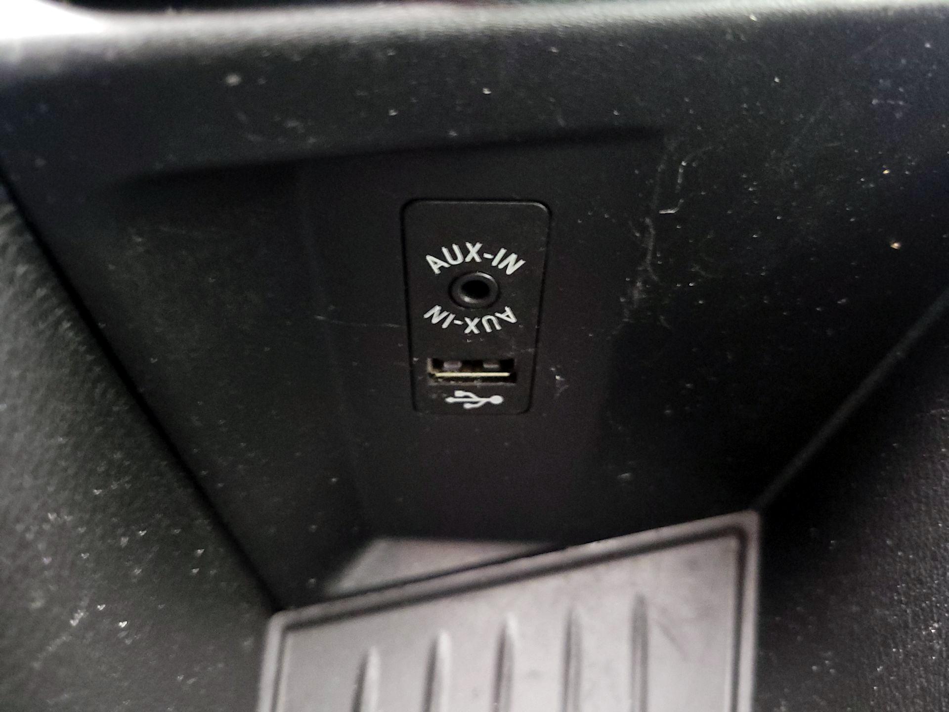 Thumbnail: 2017 BMW X1 - 19