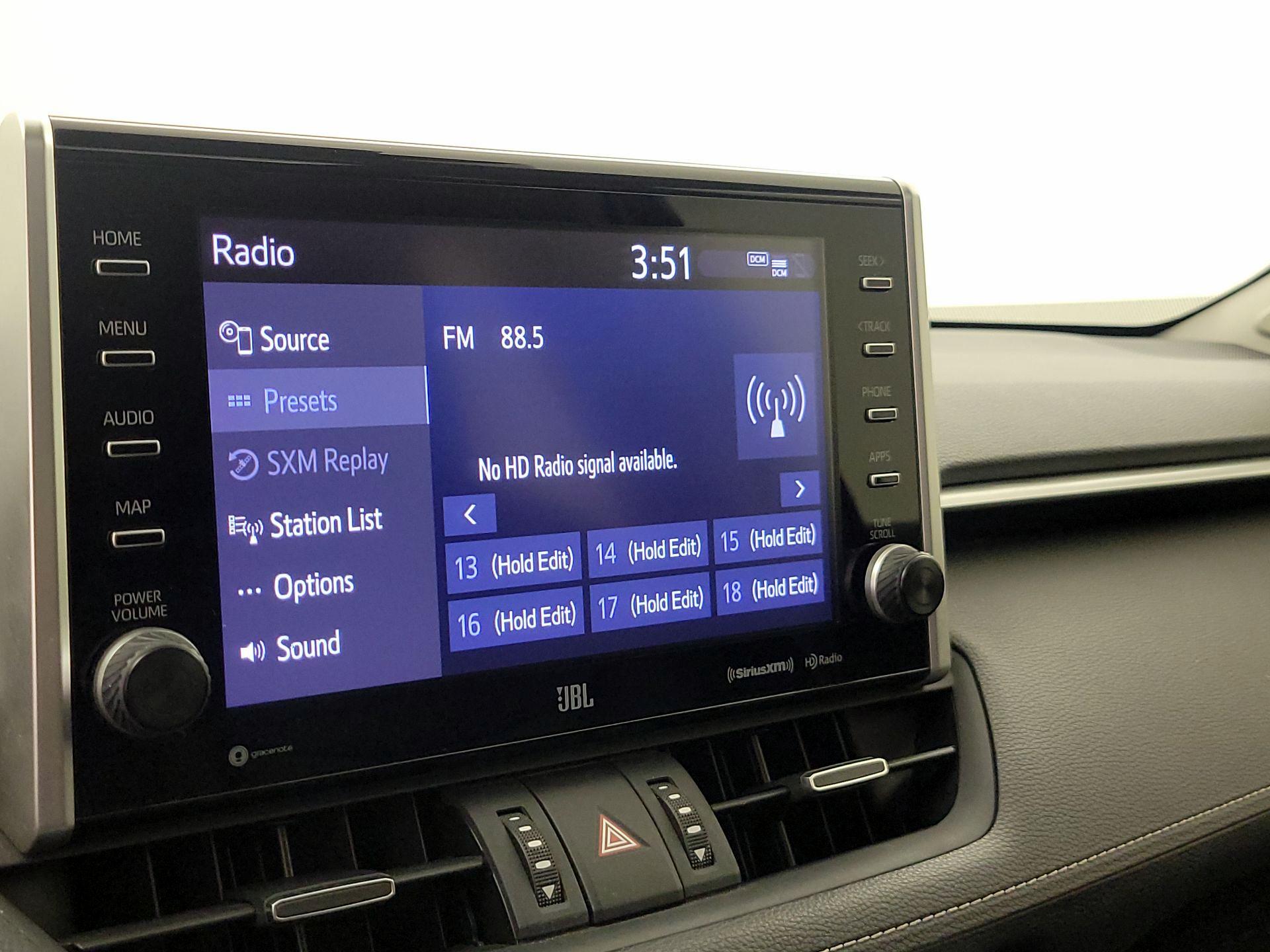 Thumbnail: 2022 Toyota RAV4 - 15