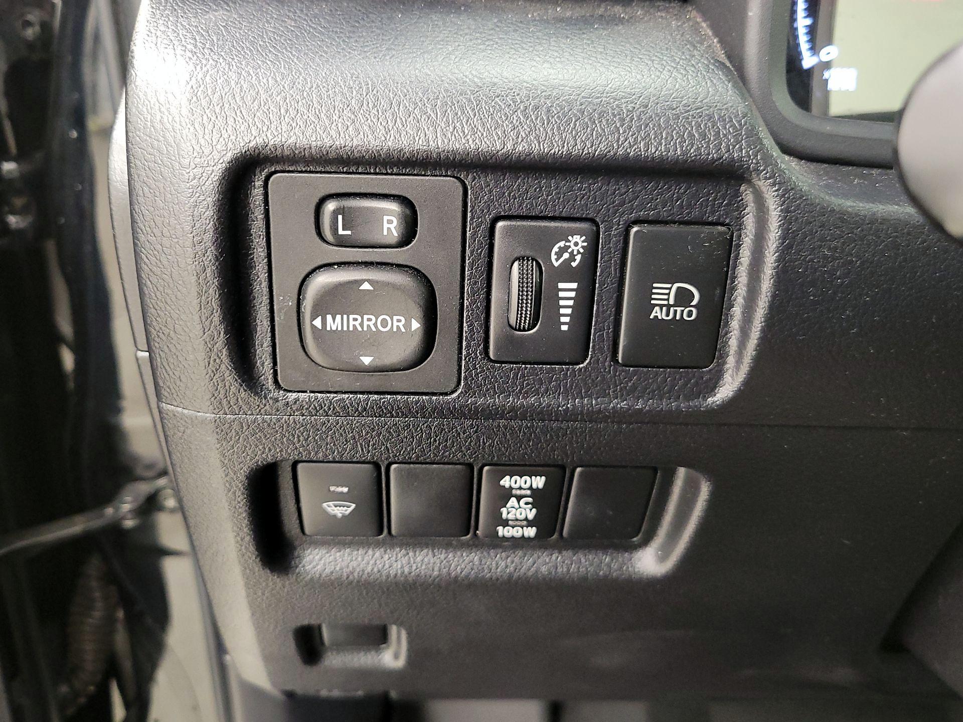 Thumbnail: 2021 Toyota 4Runner - 13