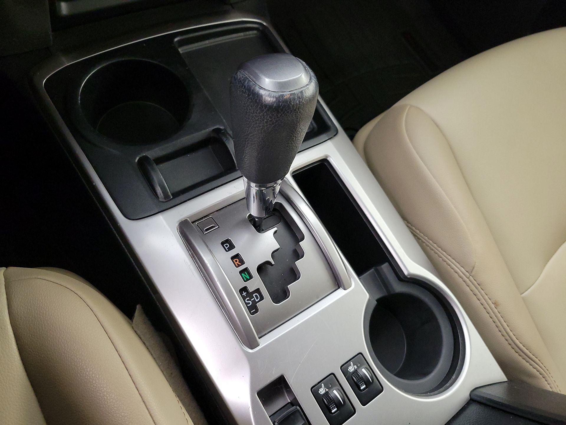 Thumbnail: 2021 Toyota 4Runner - 18