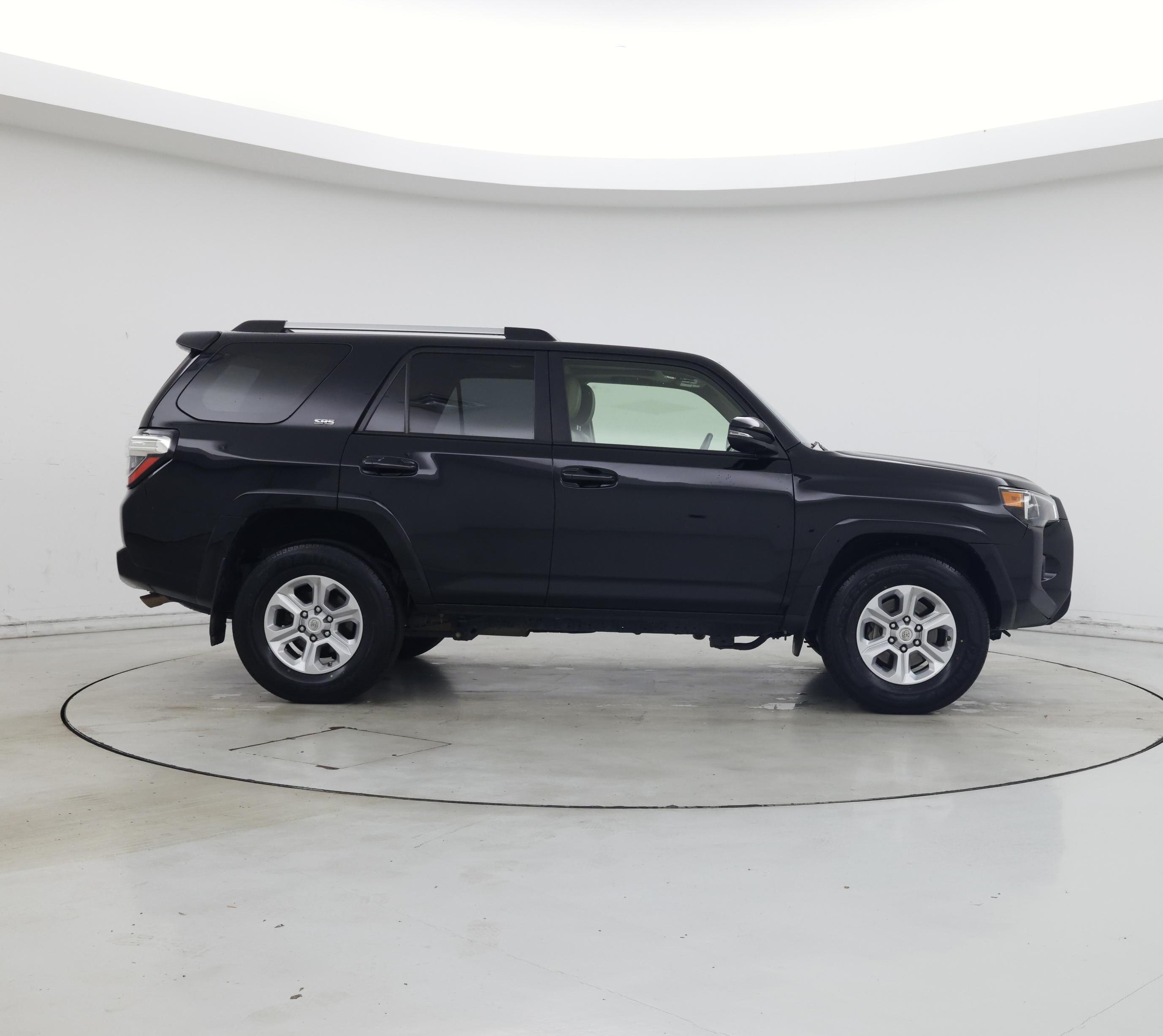 Thumbnail: 2021 Toyota 4Runner - 7