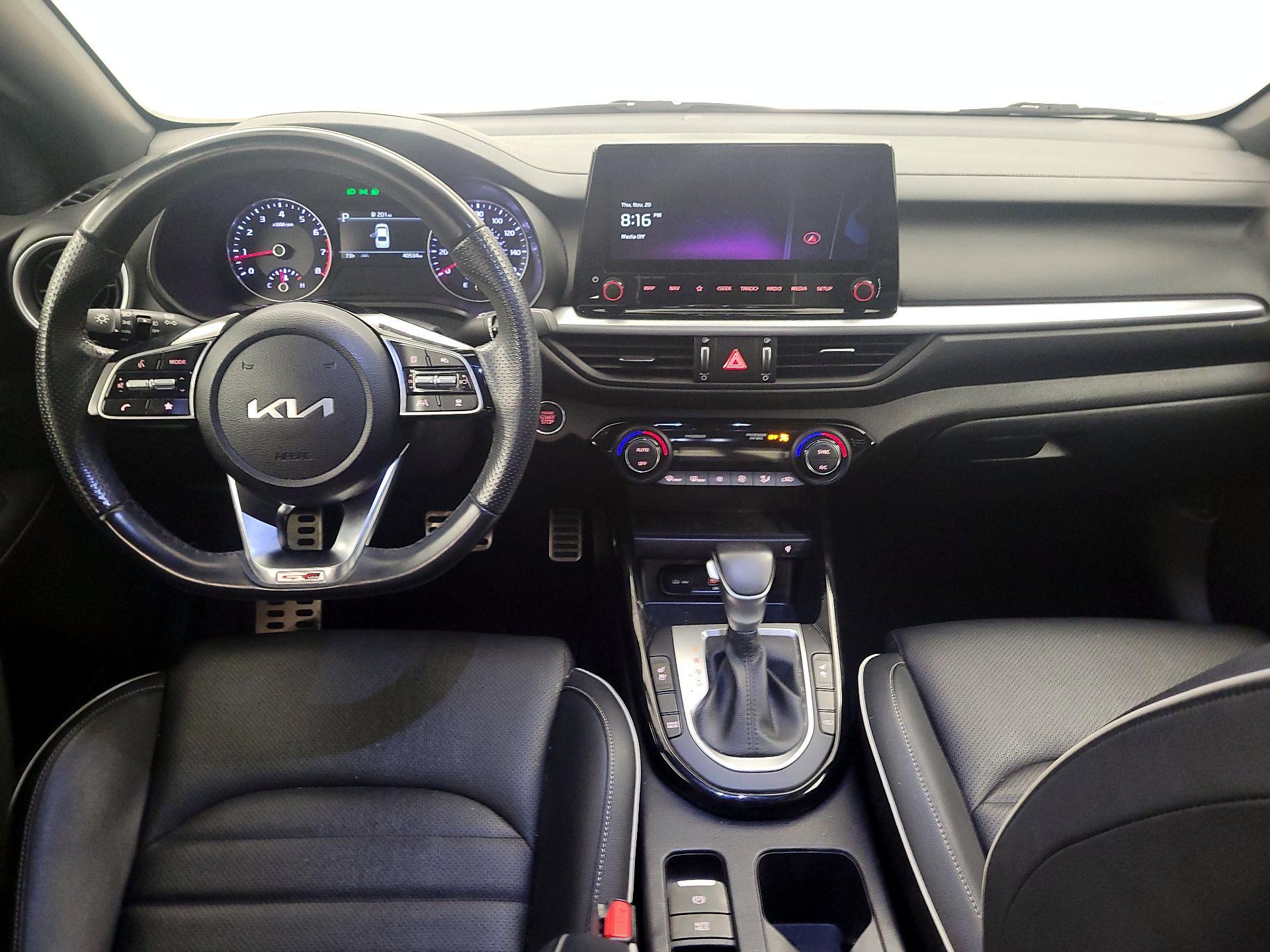 Thumbnail: 2023 Kia Forte - 9