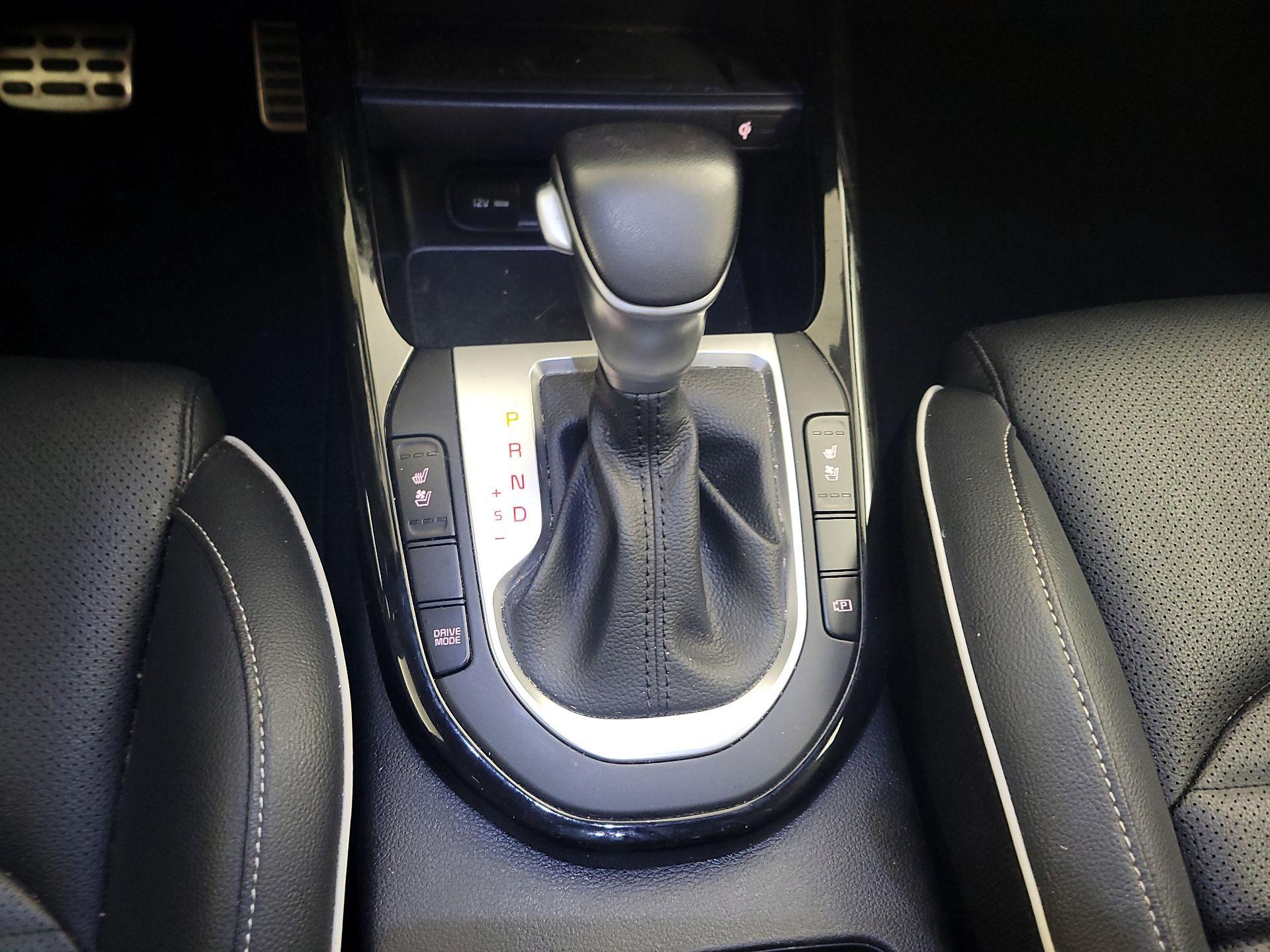 Thumbnail: 2023 Kia Forte - 18