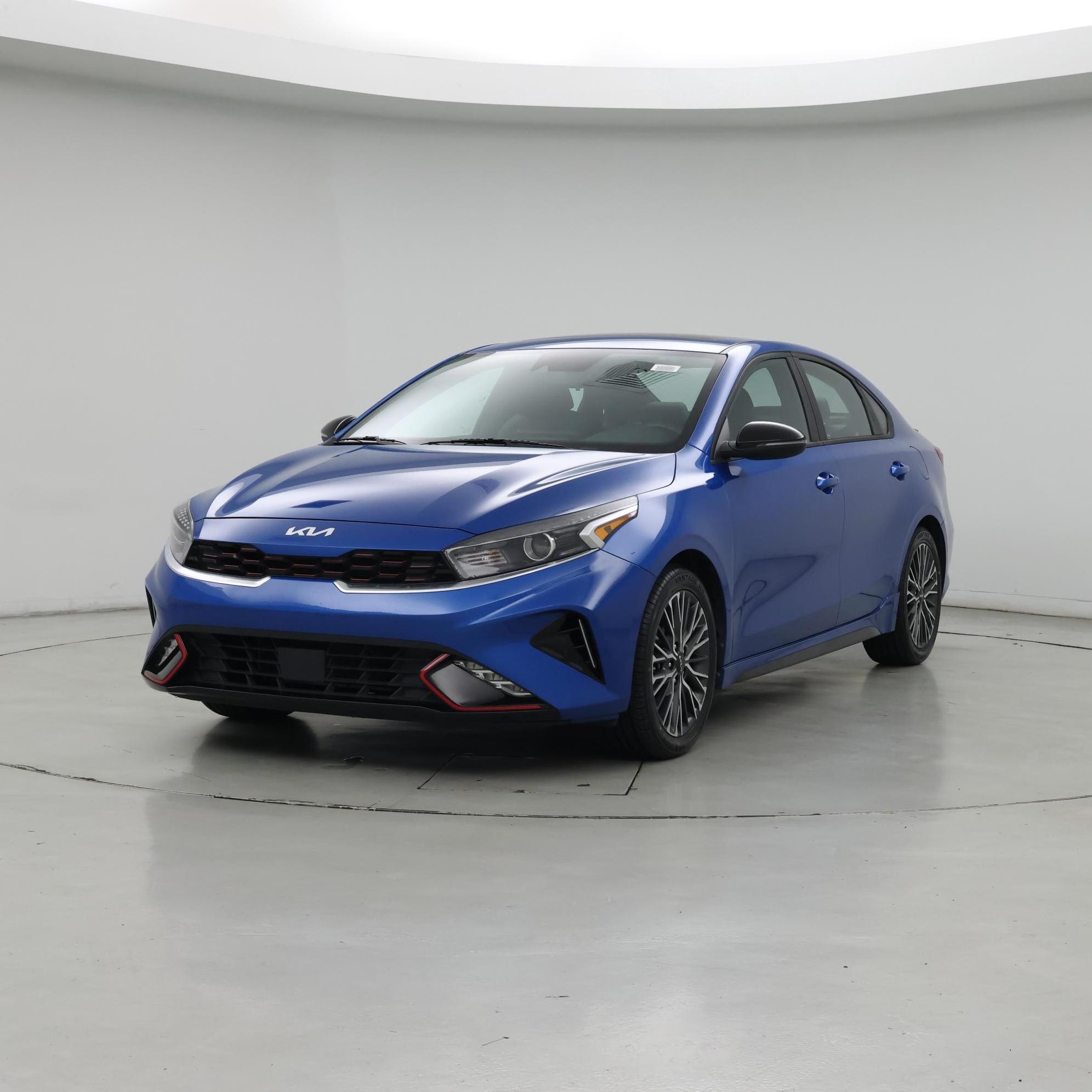 Thumbnail: 2023 Kia Forte - 4