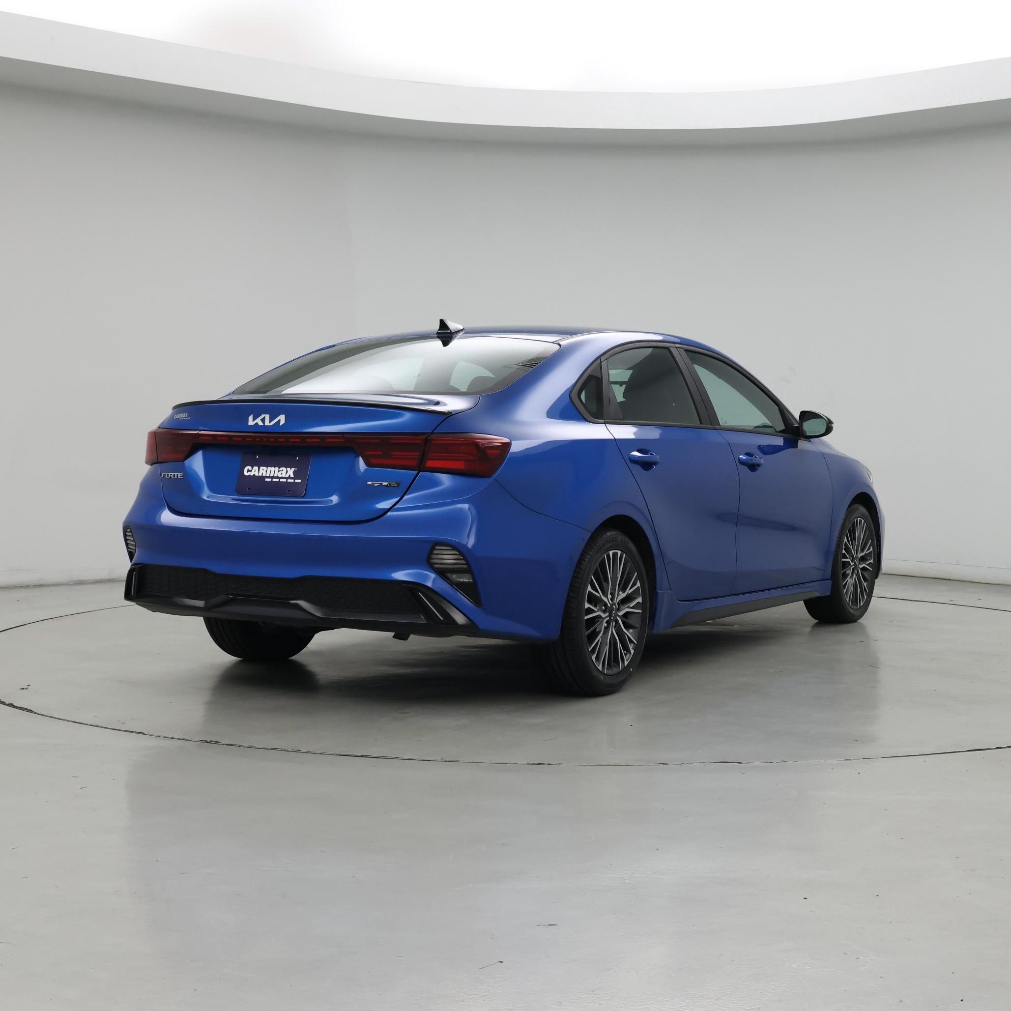 Thumbnail: 2023 Kia Forte - 8