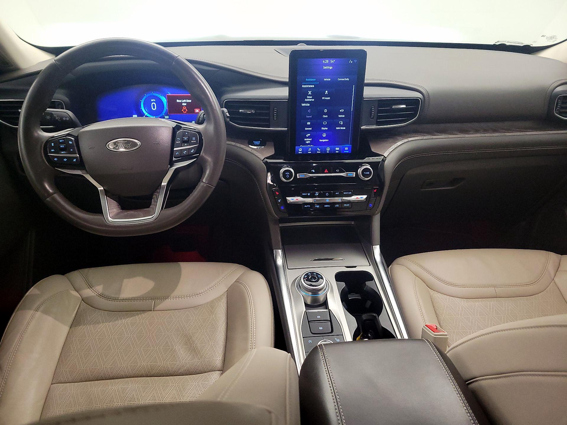 Thumbnail: 2023 Ford Explorer - 9