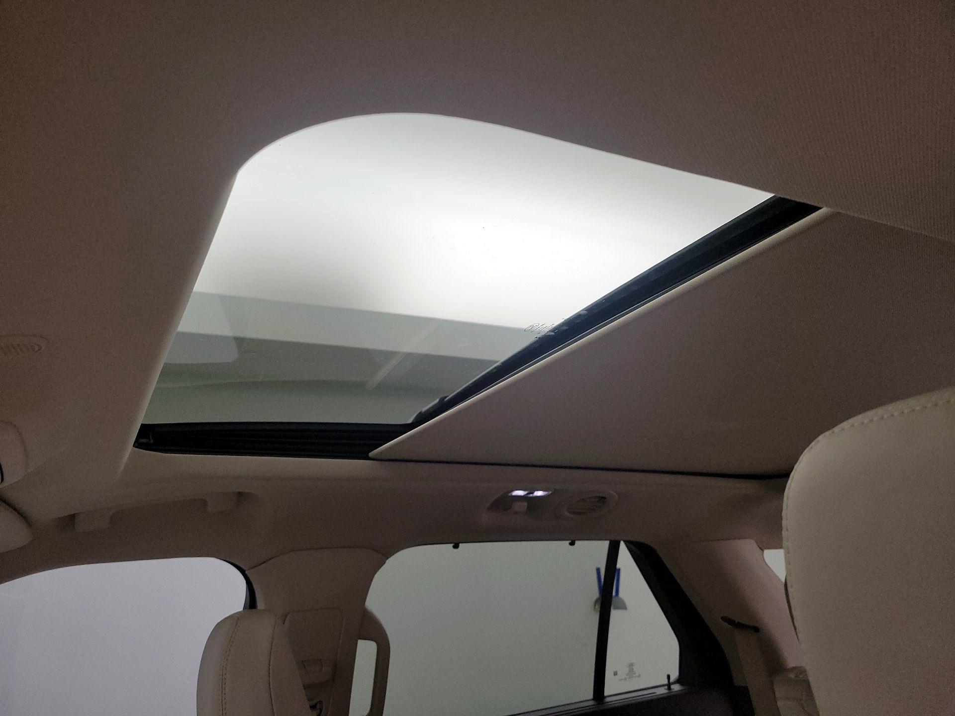 Thumbnail: 2023 Ford Explorer - 20