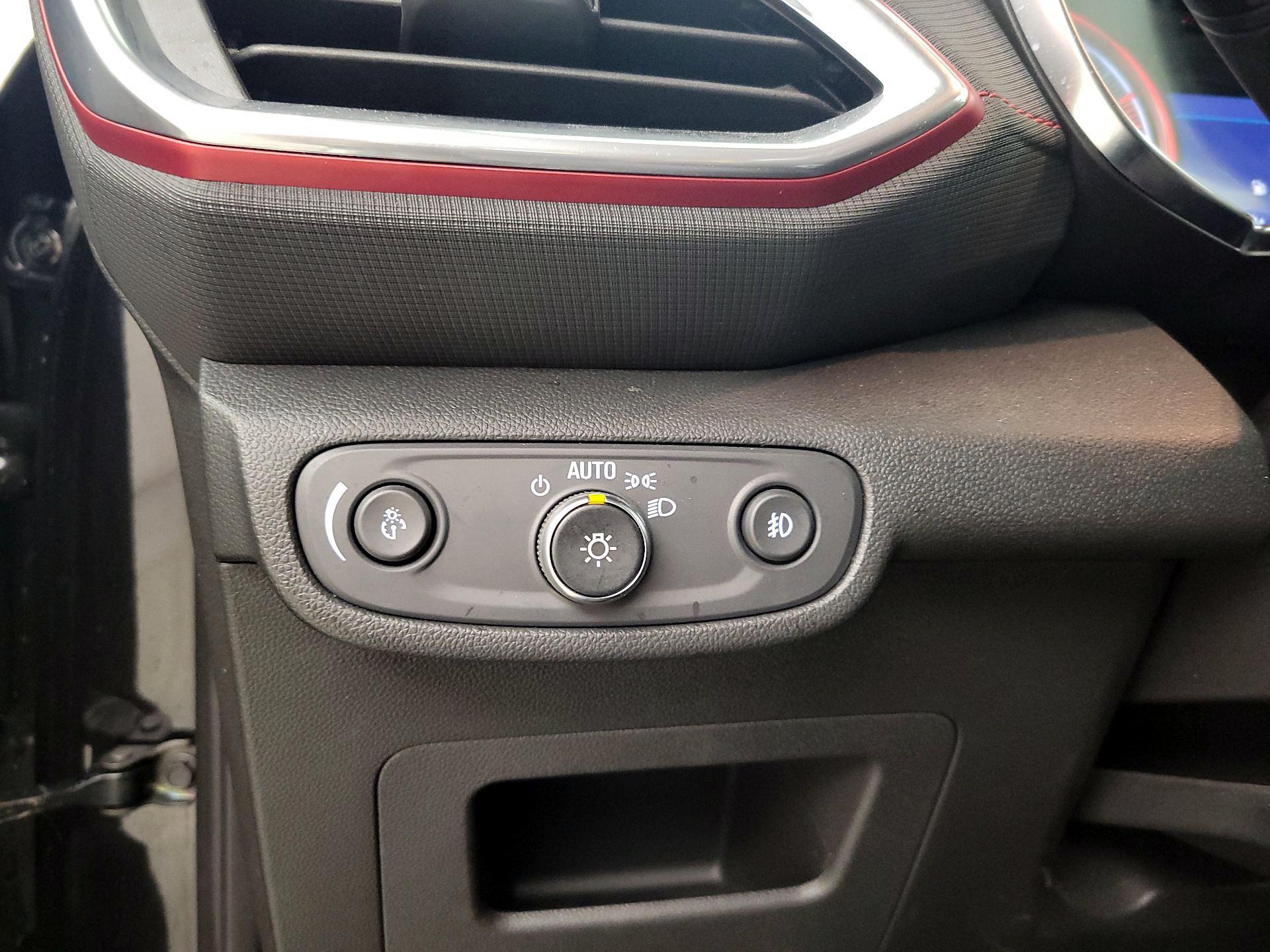 Thumbnail: 2021 Chevrolet TrailBlazer - 13