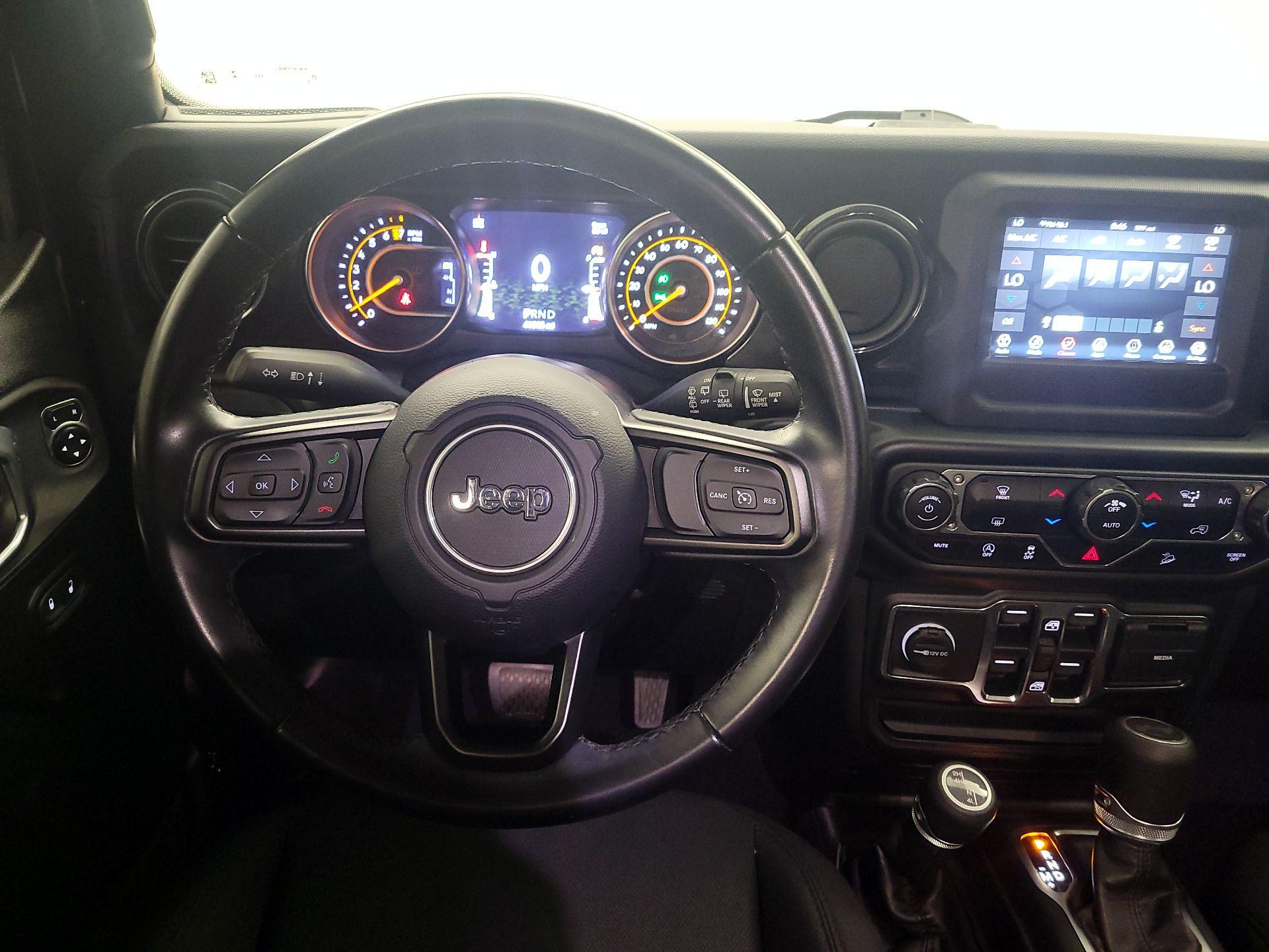 Thumbnail: 2020 Jeep Wrangler - 10