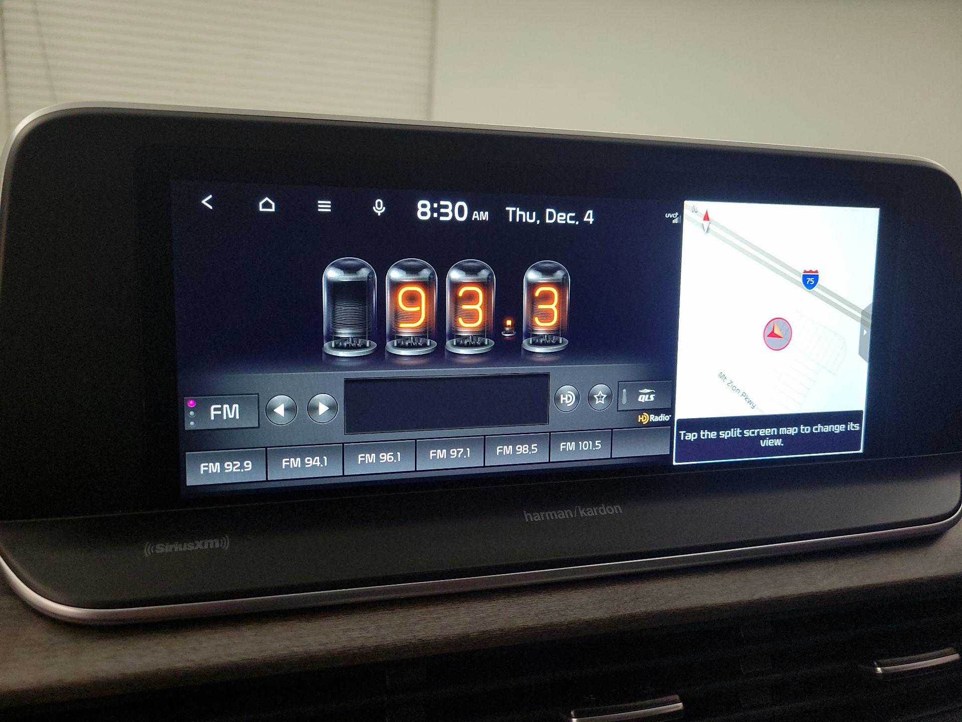 Thumbnail: 2022 Kia Telluride - 16