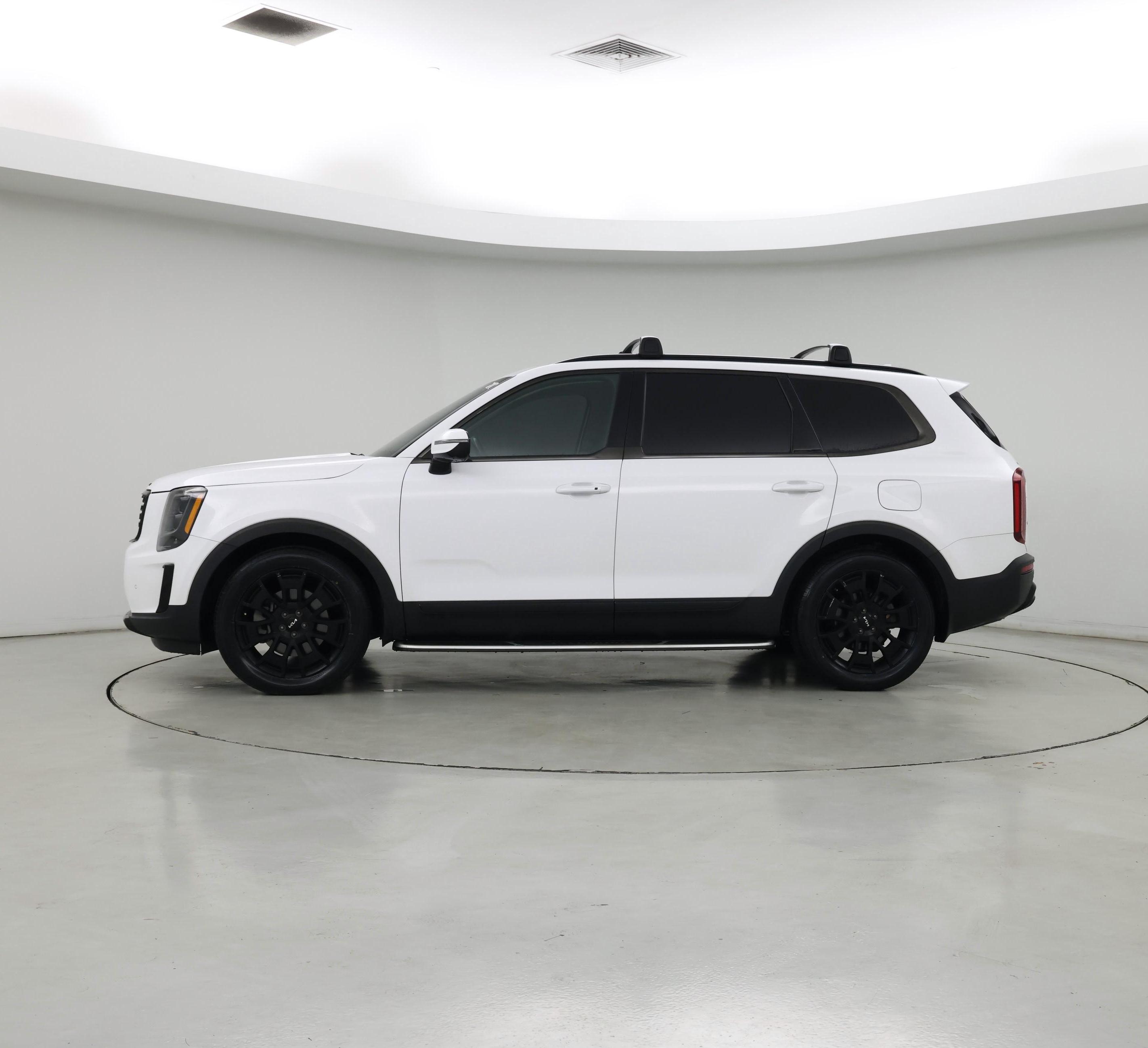 Thumbnail: 2022 Kia Telluride - 3