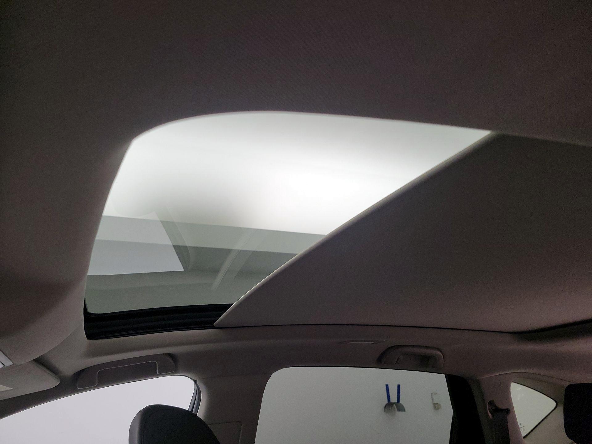 Thumbnail: 2023 Acura RDX - 19