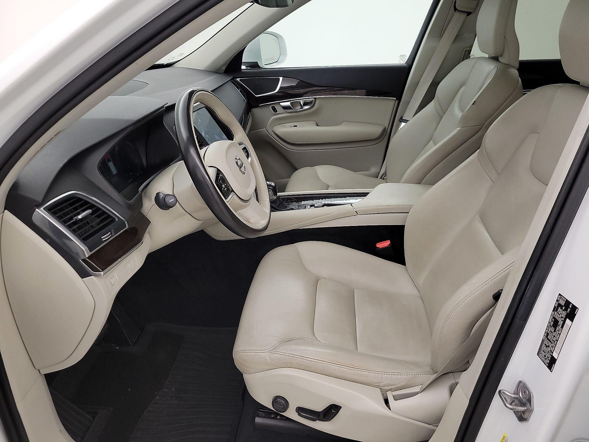 Thumbnail: 2019 Volvo XC90 - 11