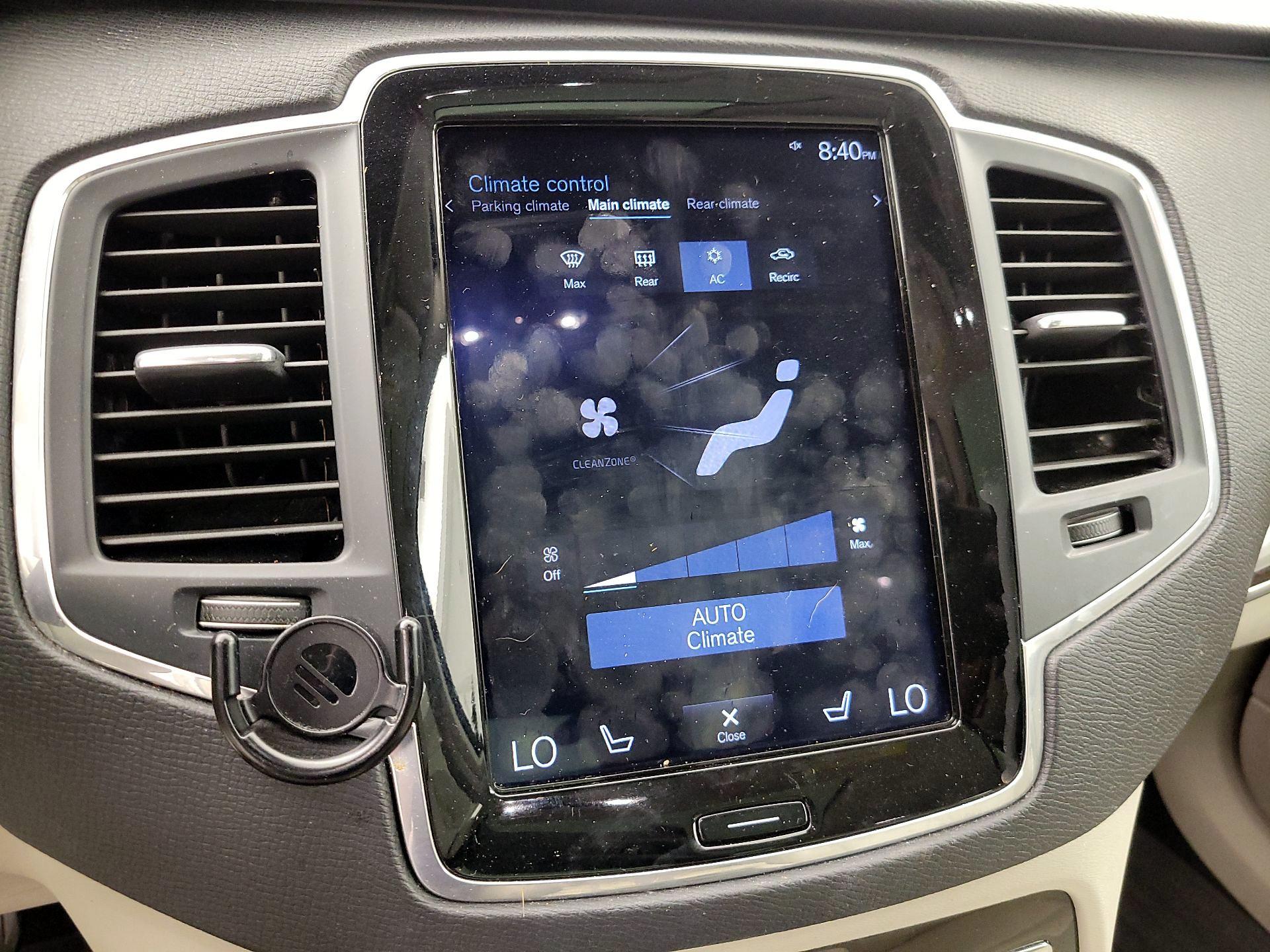 Thumbnail: 2019 Volvo XC90 - 17