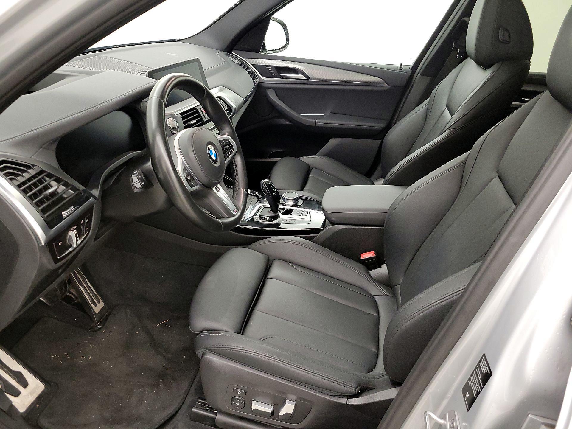 Thumbnail: 2021 BMW X3 - 11