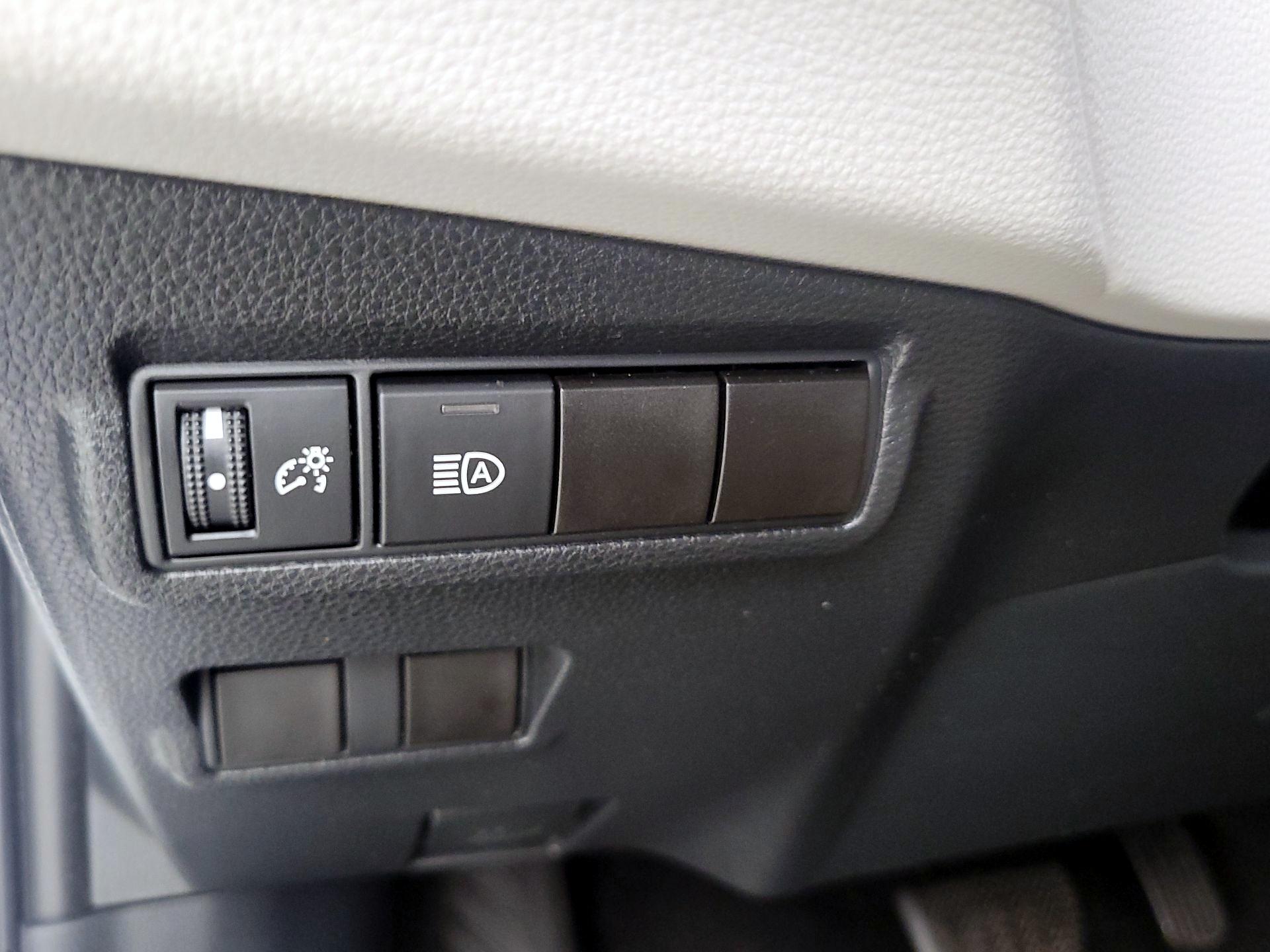 Thumbnail: 2022 Toyota Corolla Cross - 13