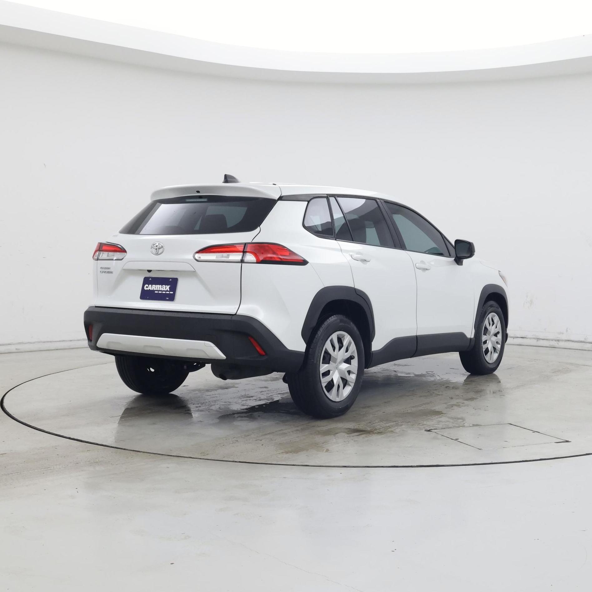 Thumbnail: 2022 Toyota Corolla Cross - 8