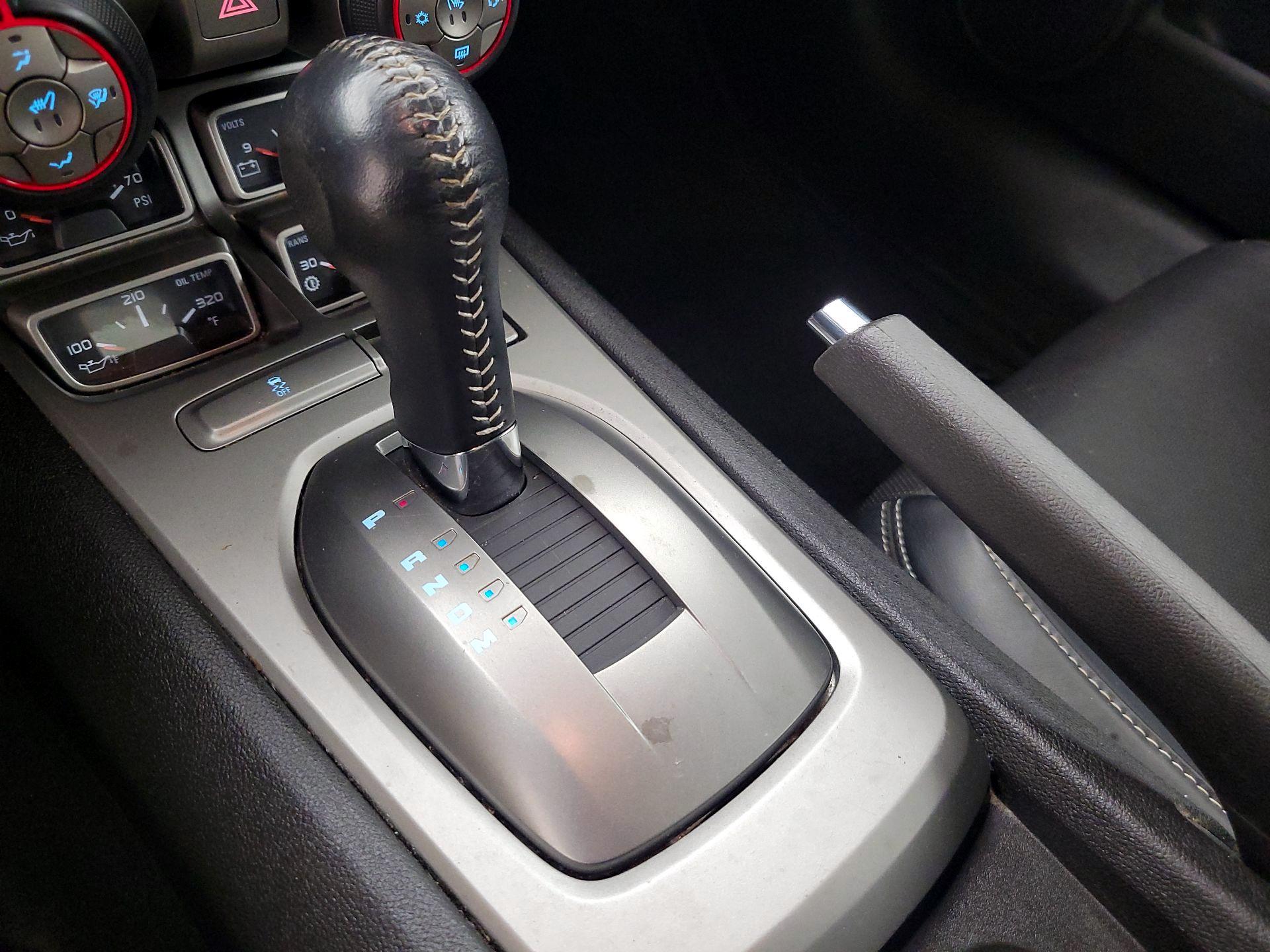 Thumbnail: 2014 Chevrolet Camaro - 17