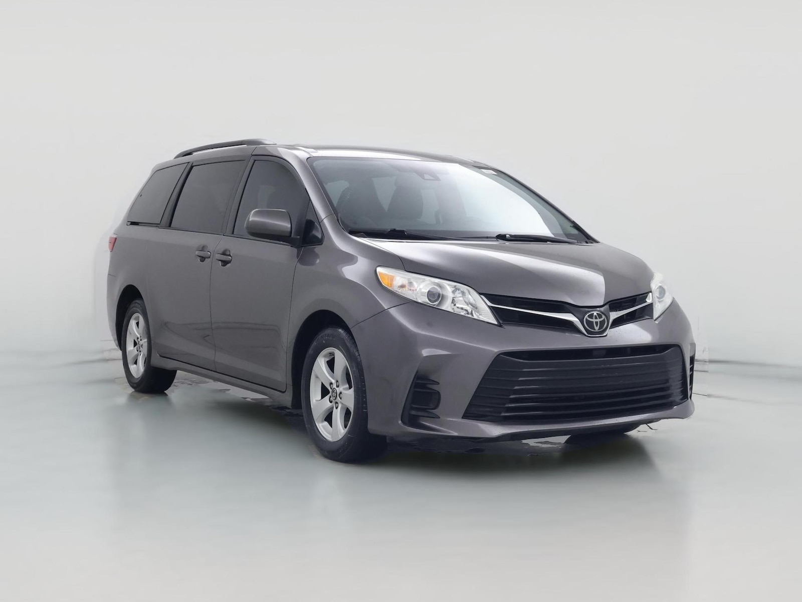 2019 Toyota Sienna LE