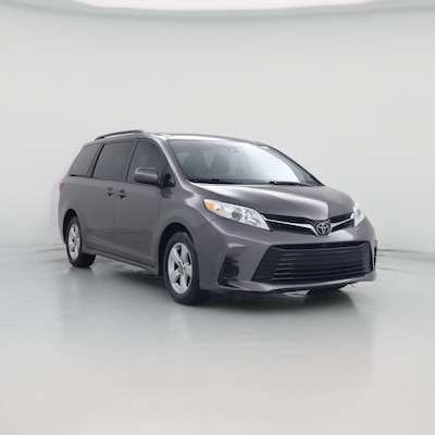 2019 Toyota Sienna LE