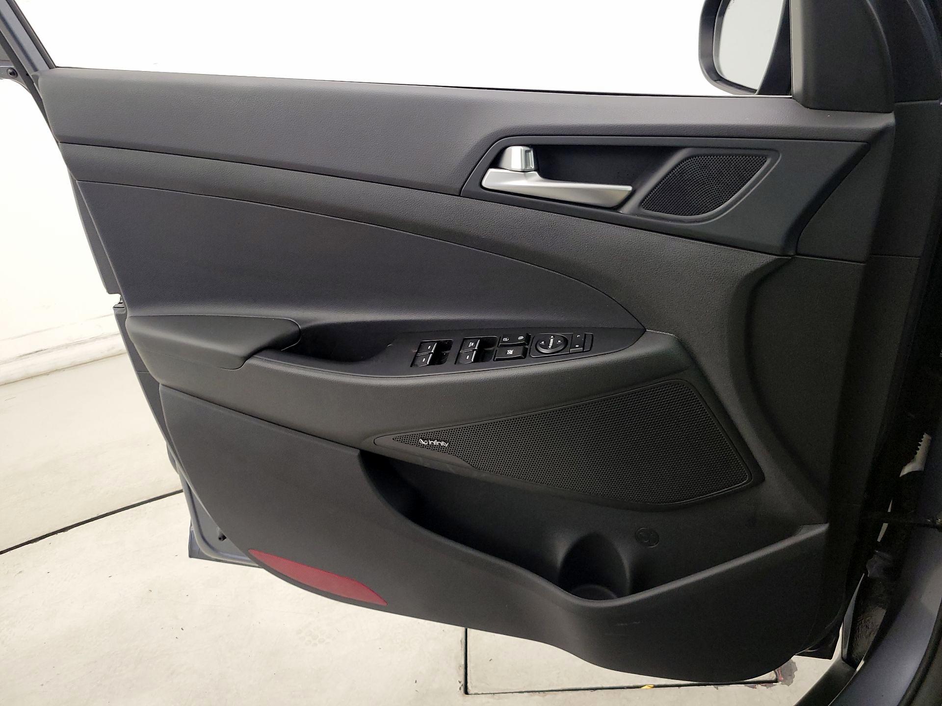 Thumbnail: 2021 Hyundai Tucson - 12