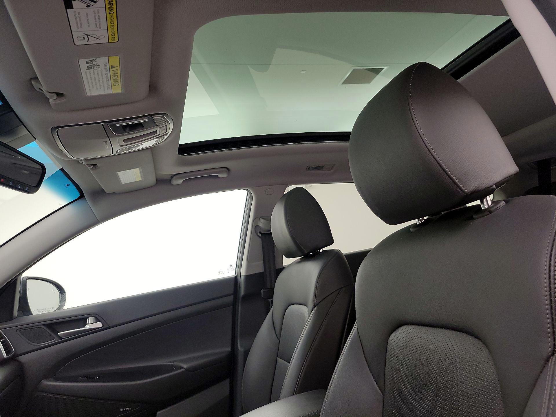 Thumbnail: 2021 Hyundai Tucson - 20