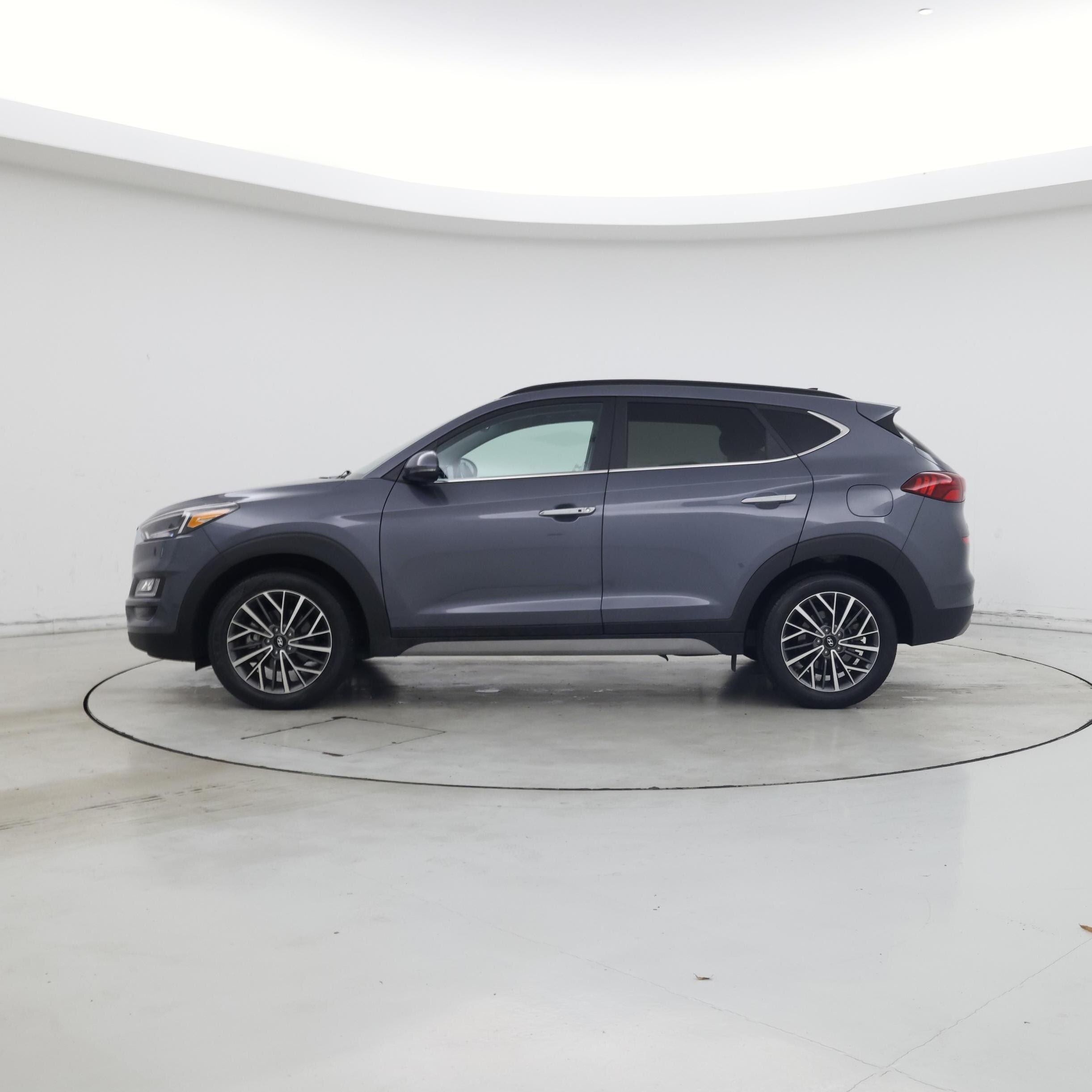 Thumbnail: 2021 Hyundai Tucson - 3