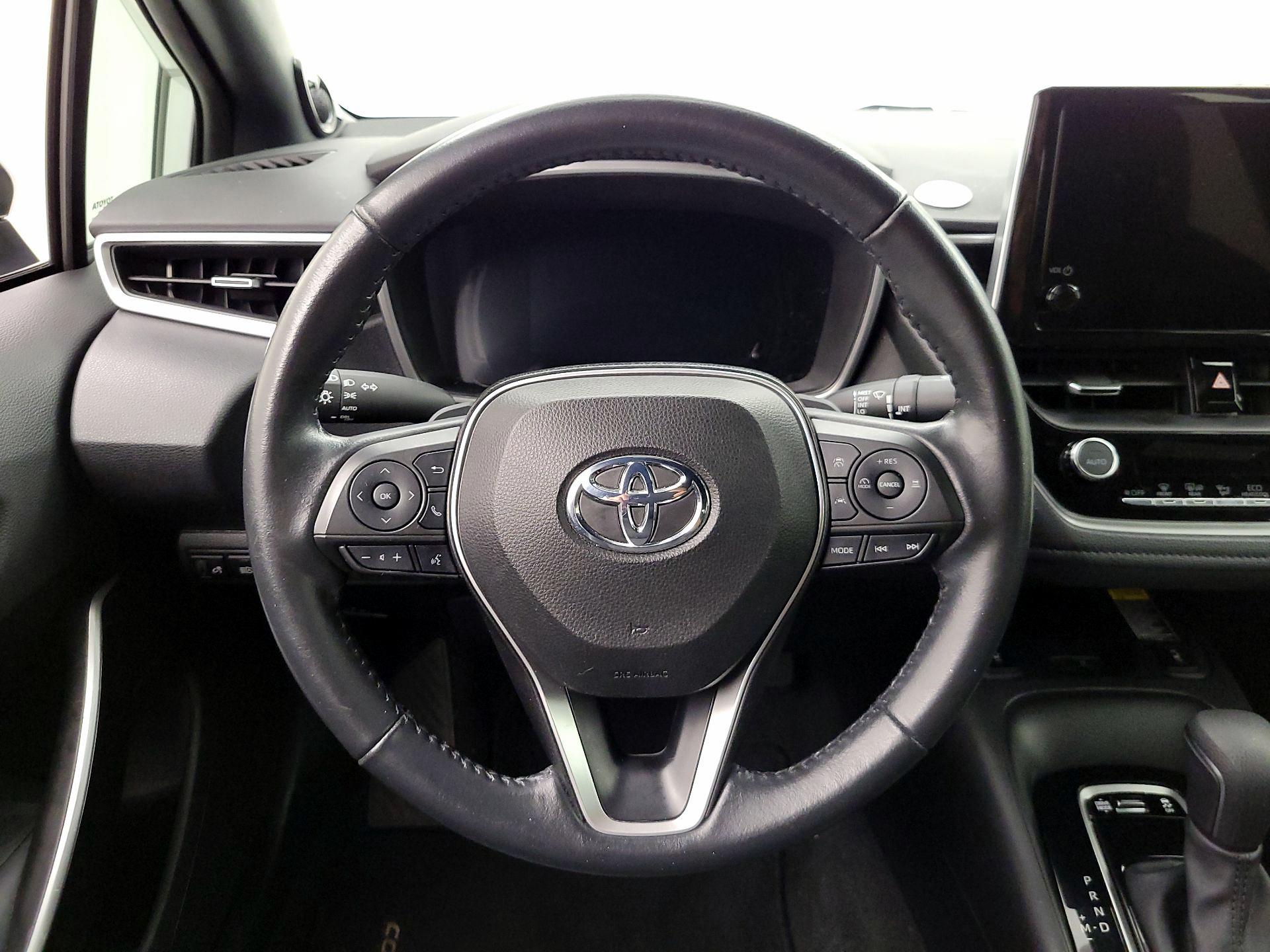 Thumbnail: 2023 Toyota Corolla - 10