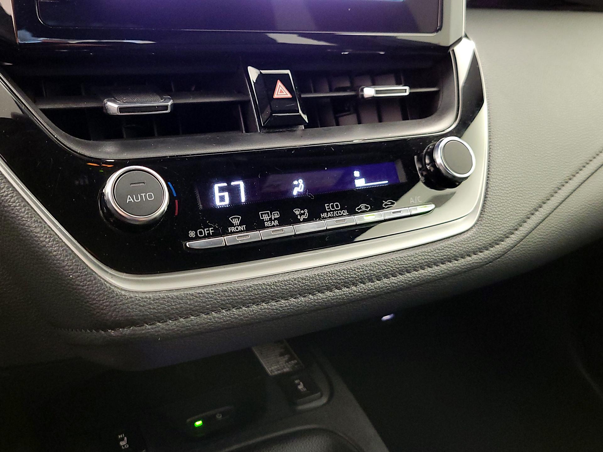 Thumbnail: 2023 Toyota Corolla - 16