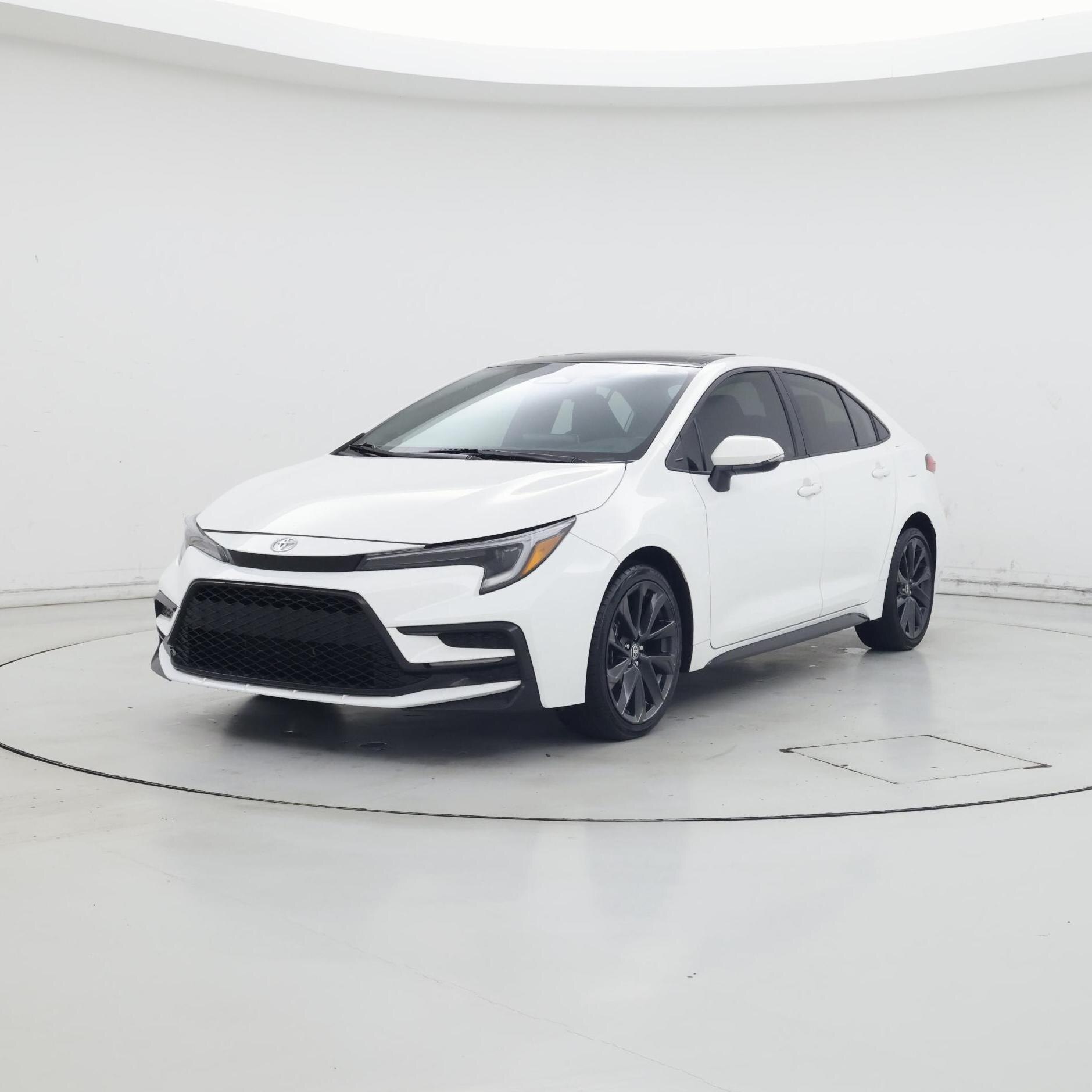 Thumbnail: 2023 Toyota Corolla - 4