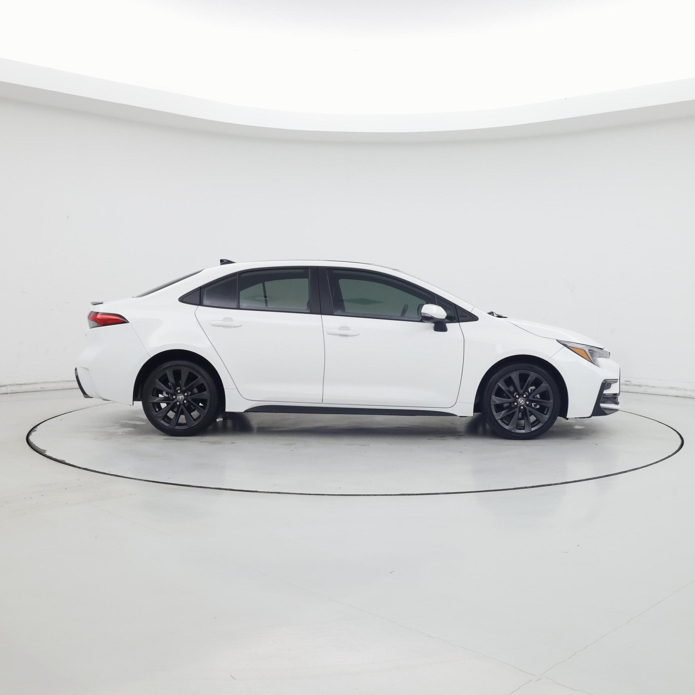 Thumbnail: 2023 Toyota Corolla - 7