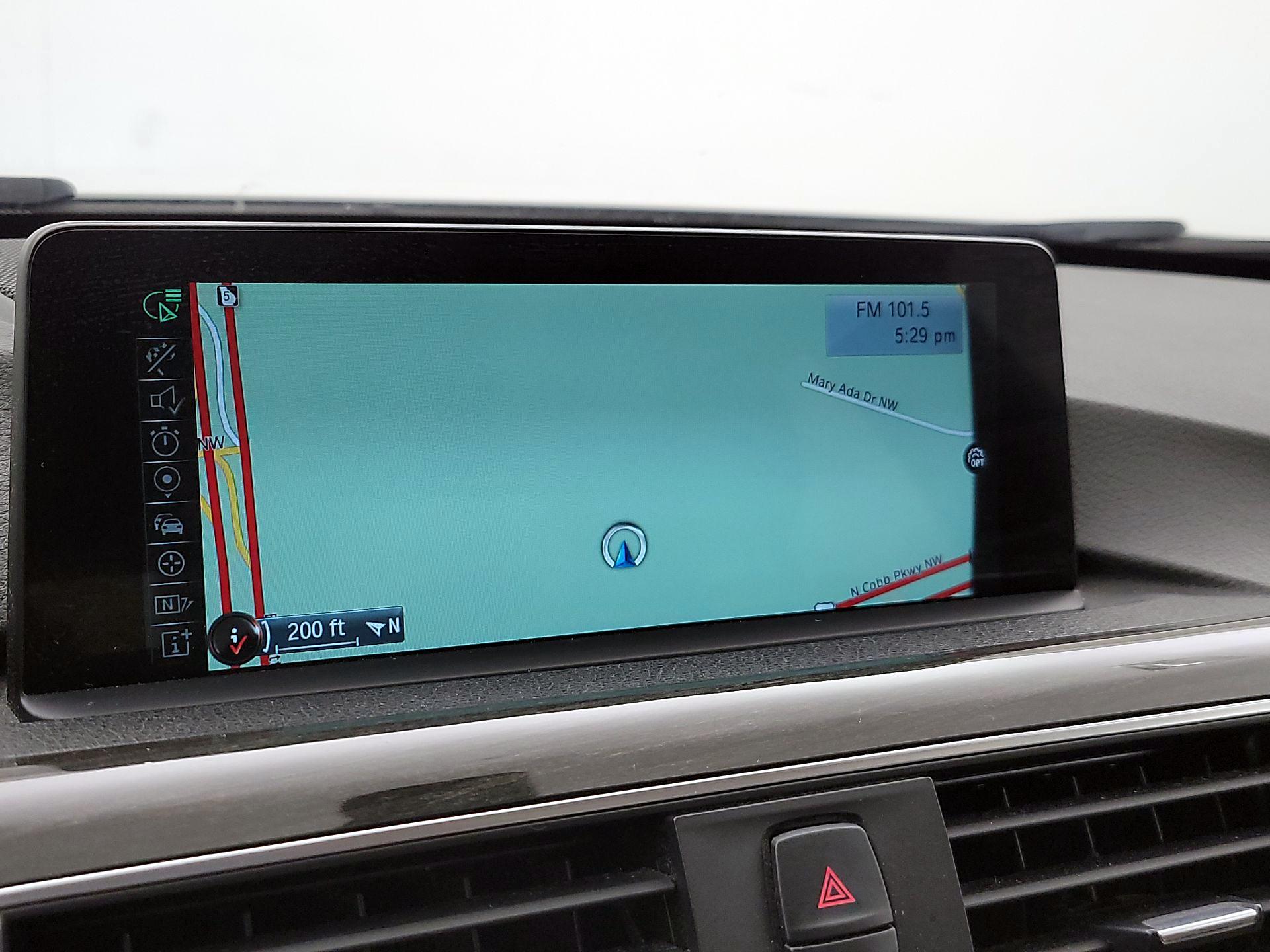 Thumbnail: 2016 BMW 3 Series - 14