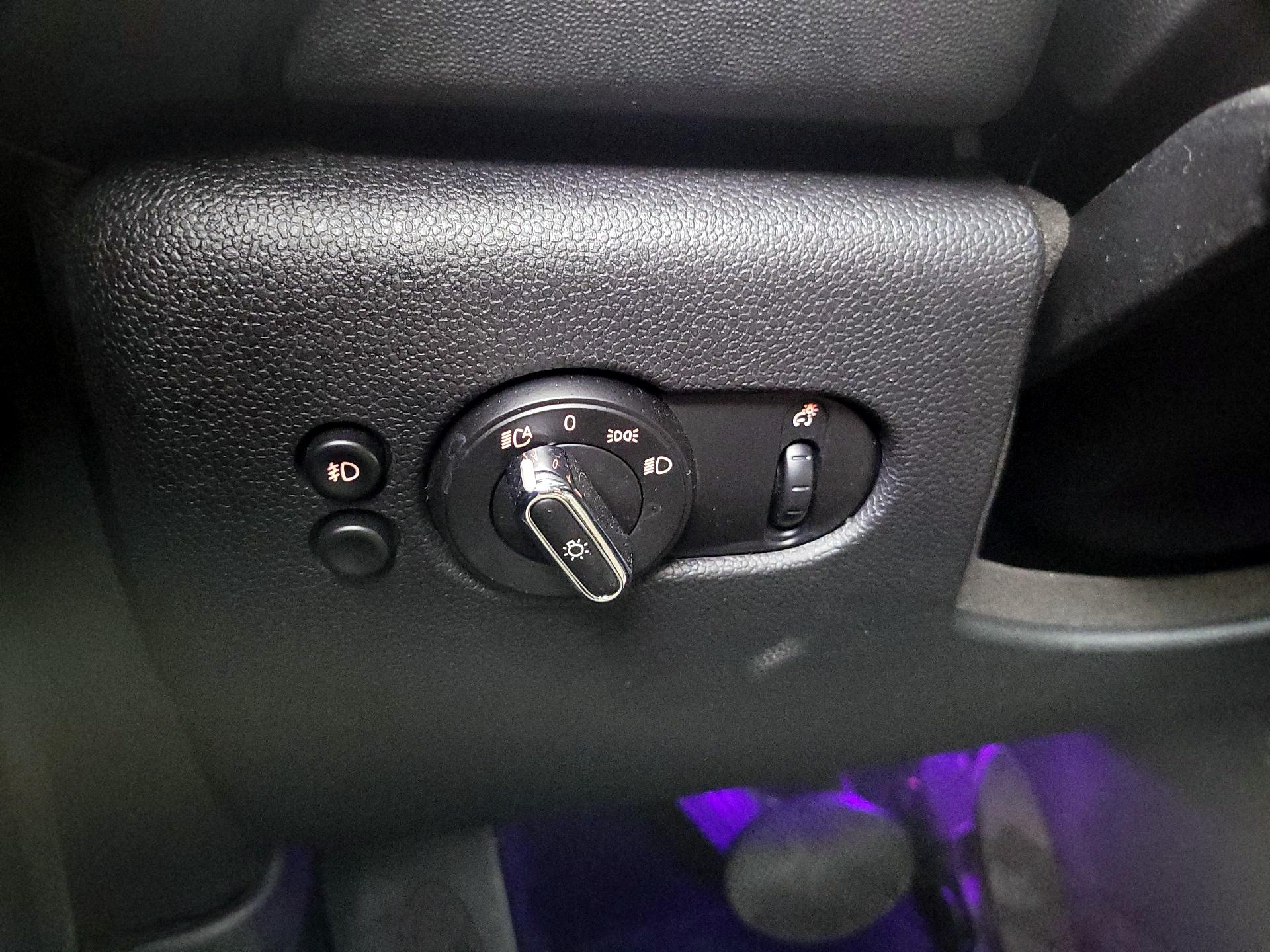 Thumbnail: 2021 MINI Cooper Hardtop - 13