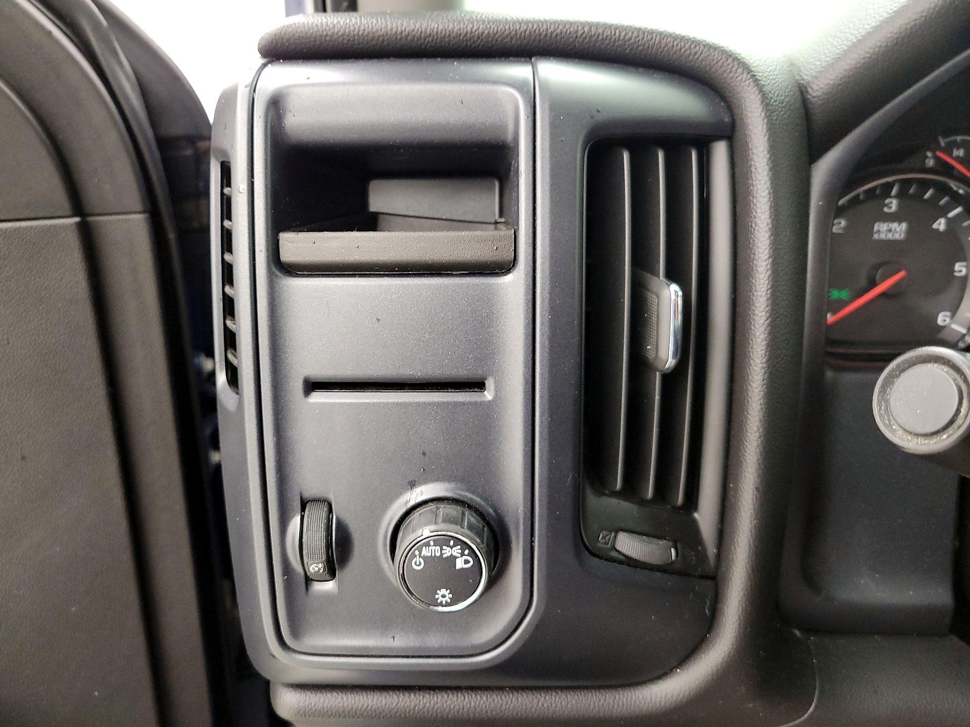 Thumbnail: 2016 GMC Sierra 1500 - 13