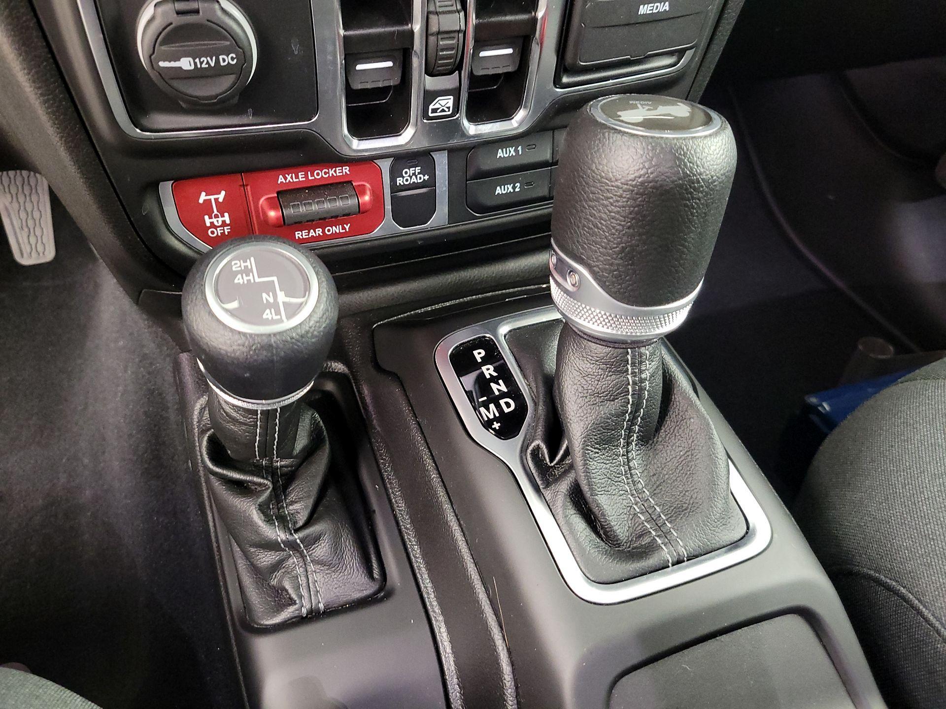 Thumbnail: 2024 Jeep Wrangler - 17