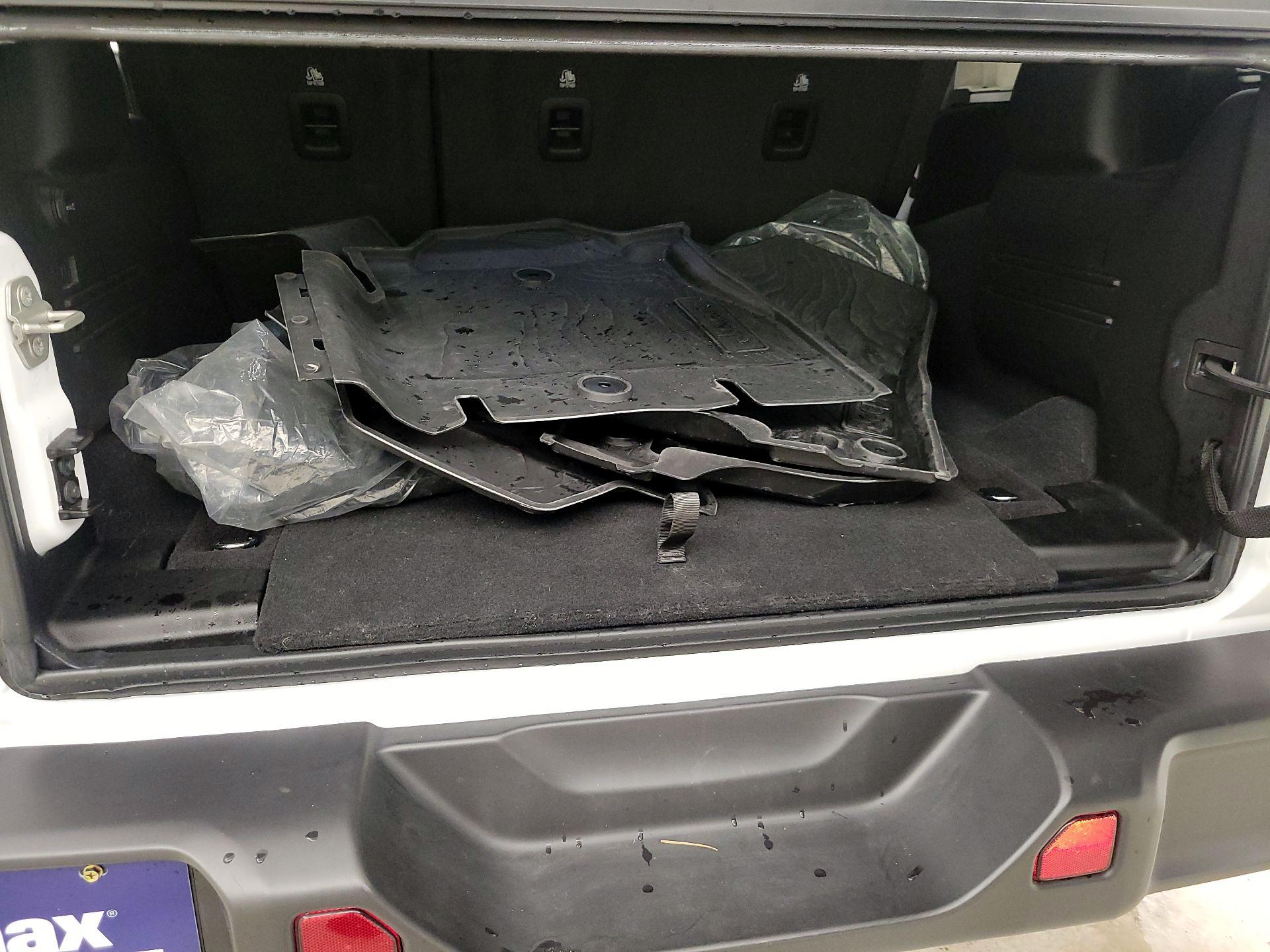 Thumbnail: 2024 Jeep Wrangler - 20