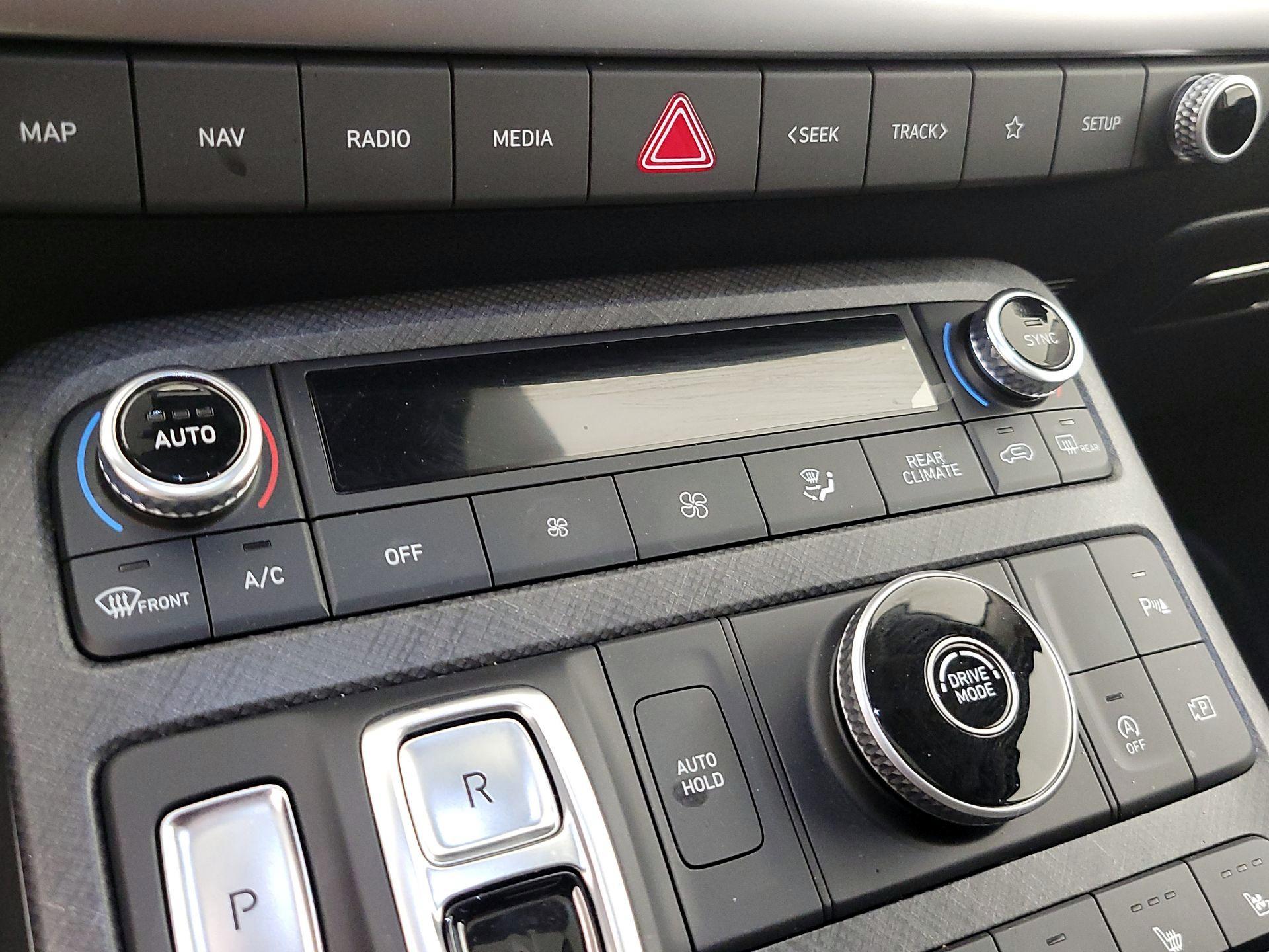 Thumbnail: 2023 Hyundai Palisade - 17