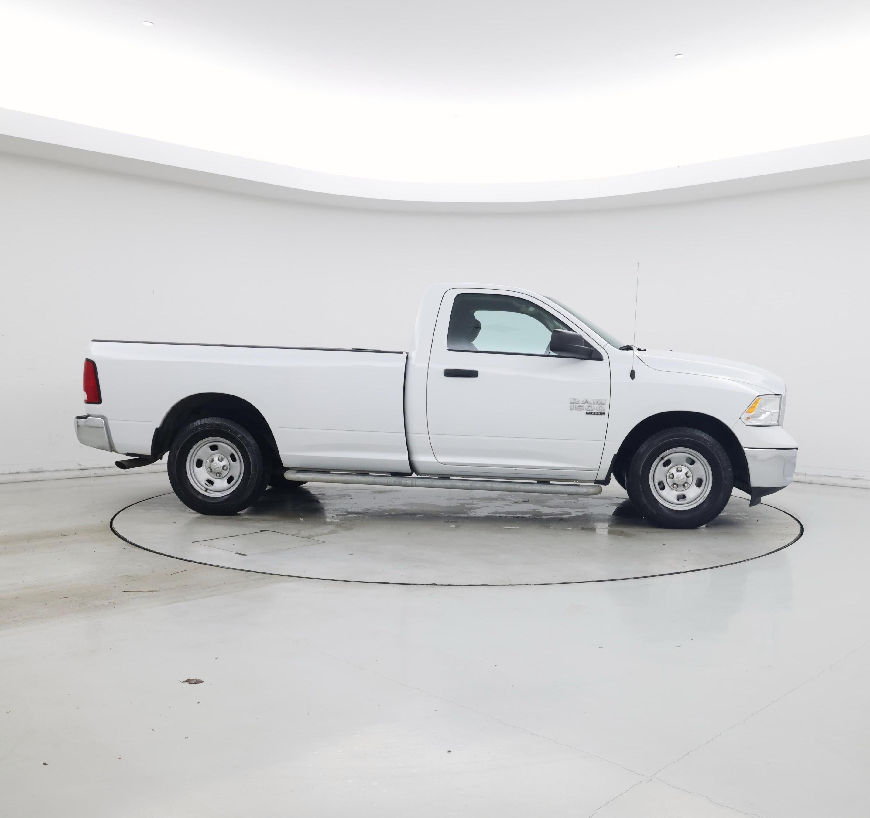 Thumbnail: 2023 RAM 1500 Classic - 7