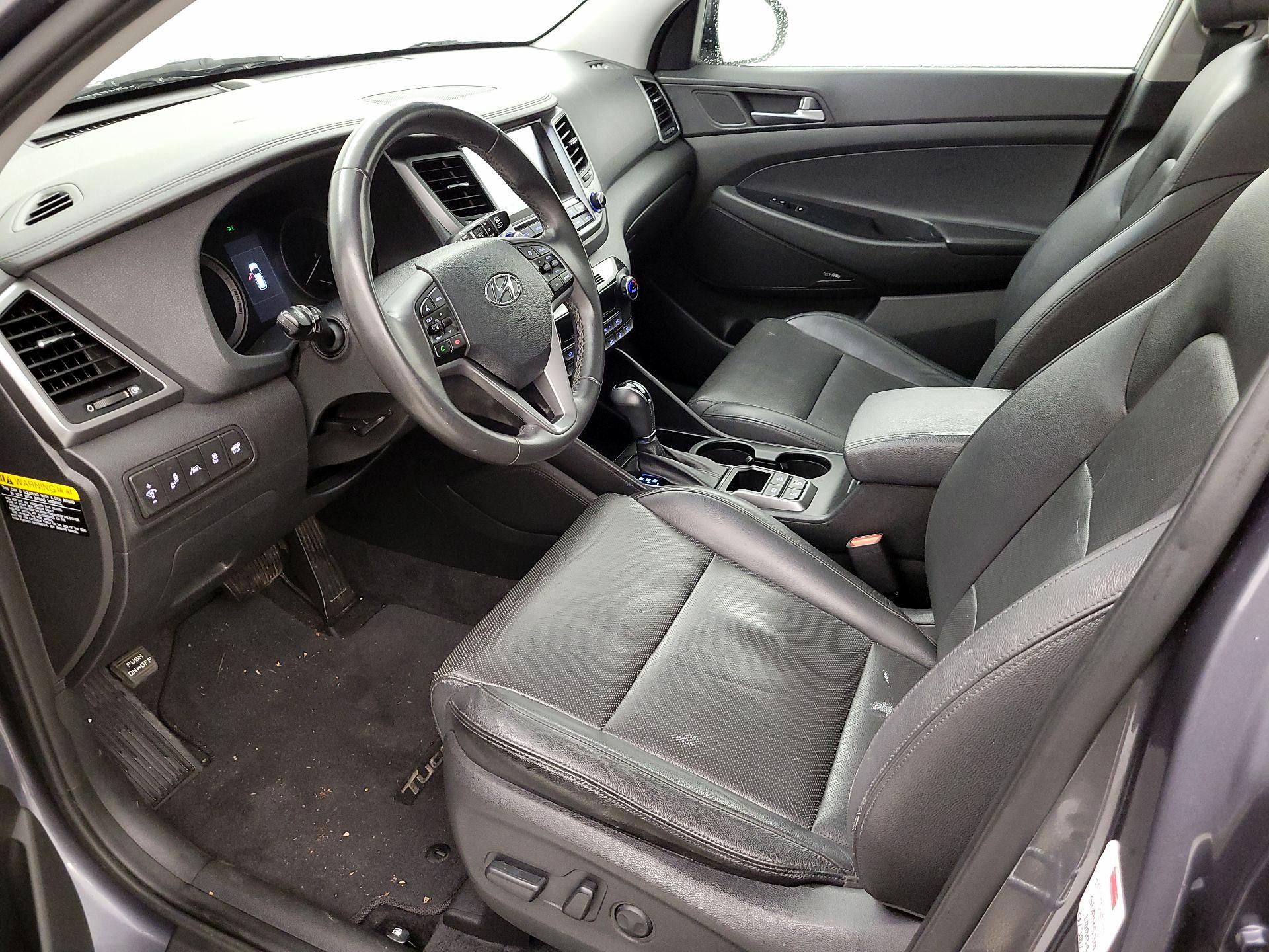 Thumbnail: 2017 Hyundai Tucson - 11