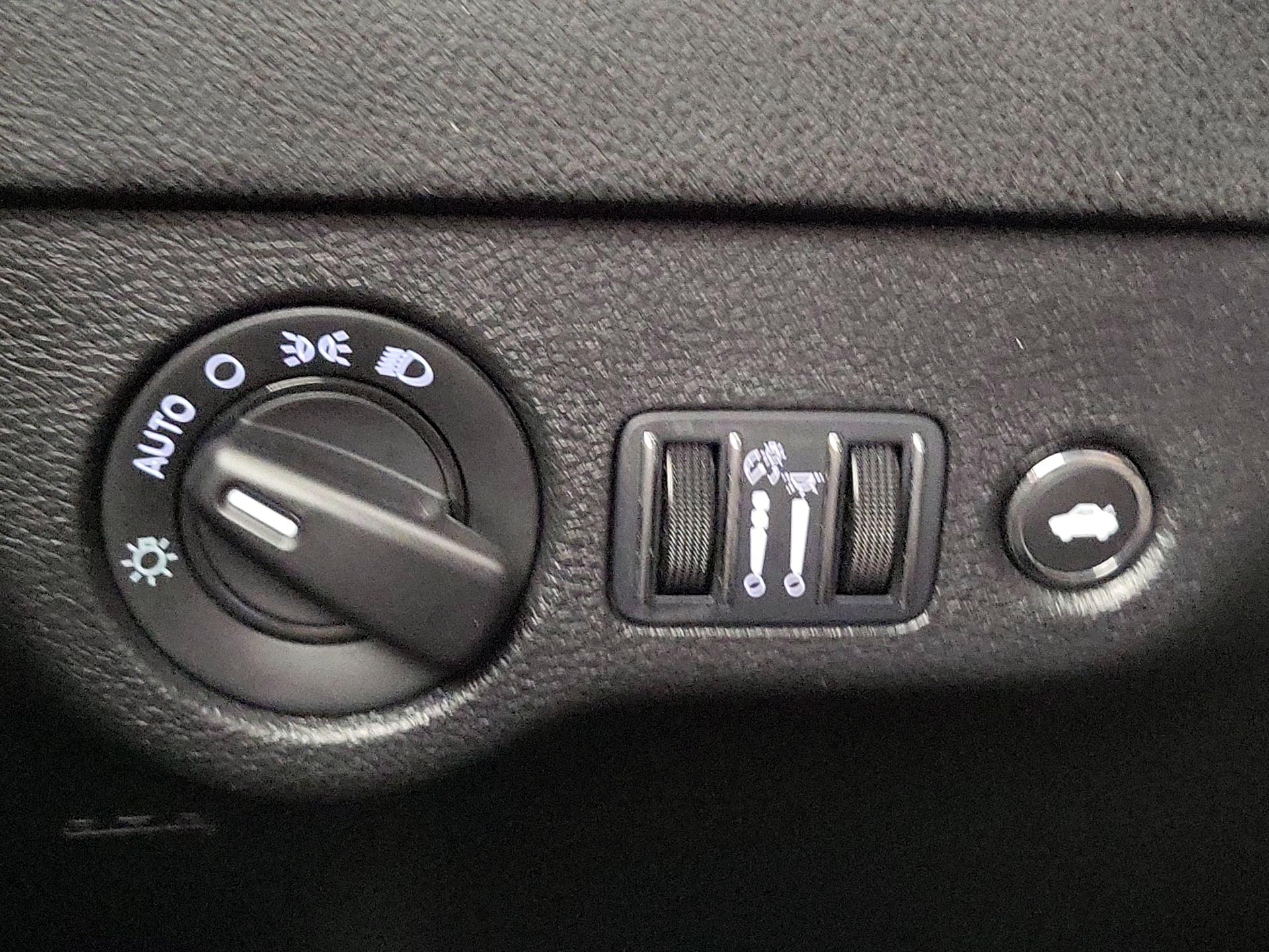 Thumbnail: 2023 Dodge Charger - 13