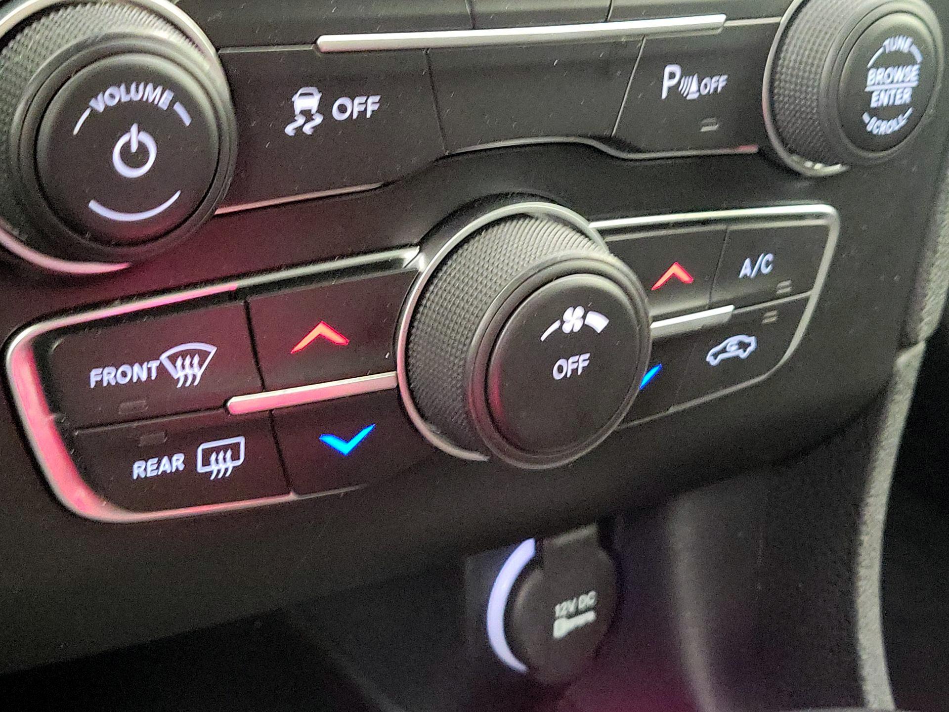 Thumbnail: 2023 Dodge Charger - 16