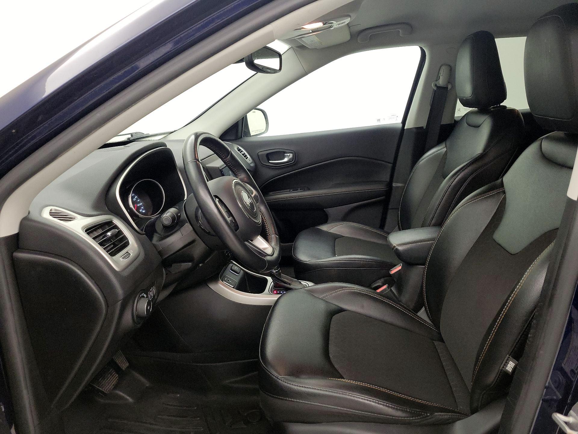 Thumbnail: 2021 Jeep Compass - 11