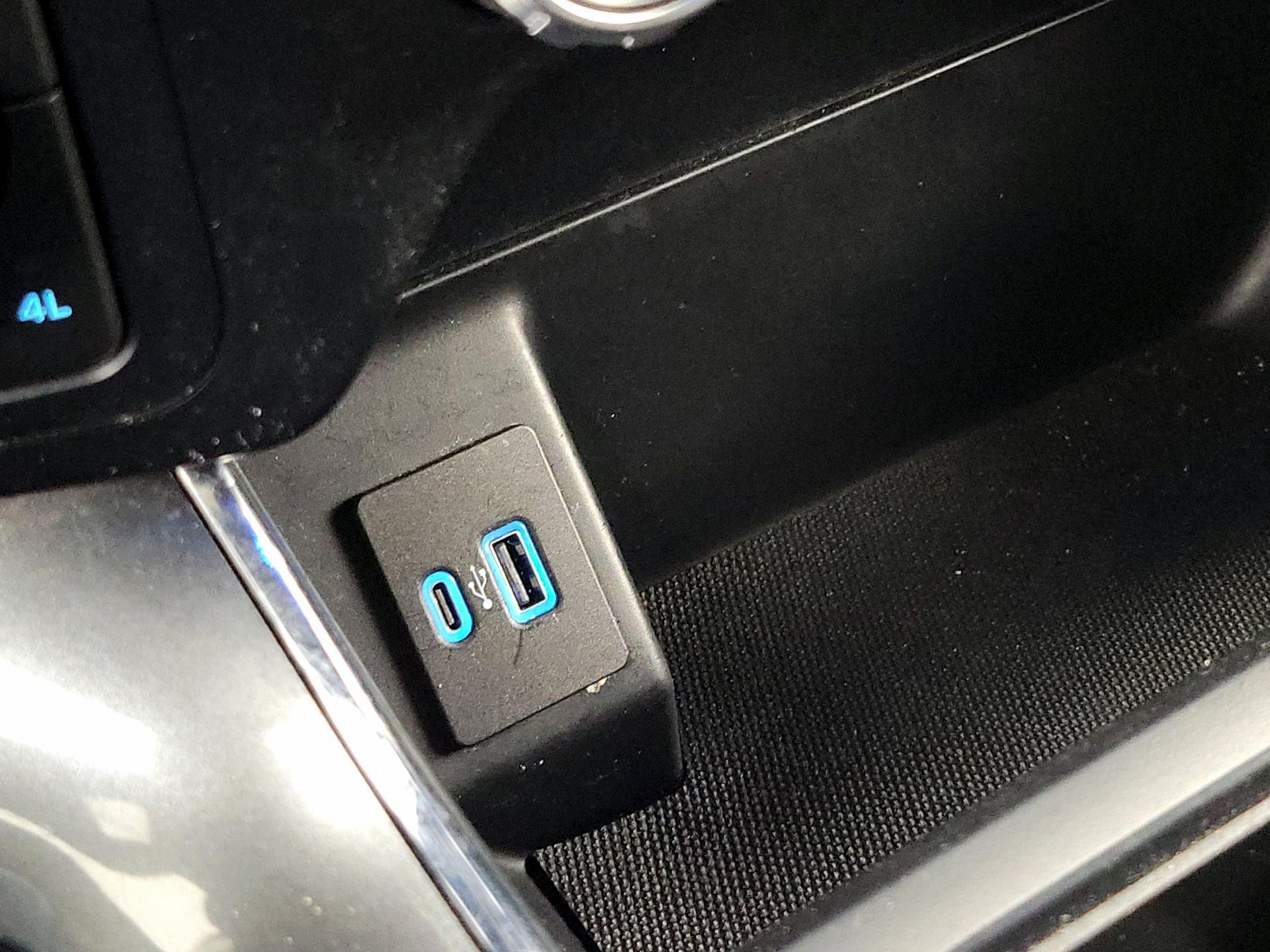 Thumbnail: 2023 Ford F-150 - 19