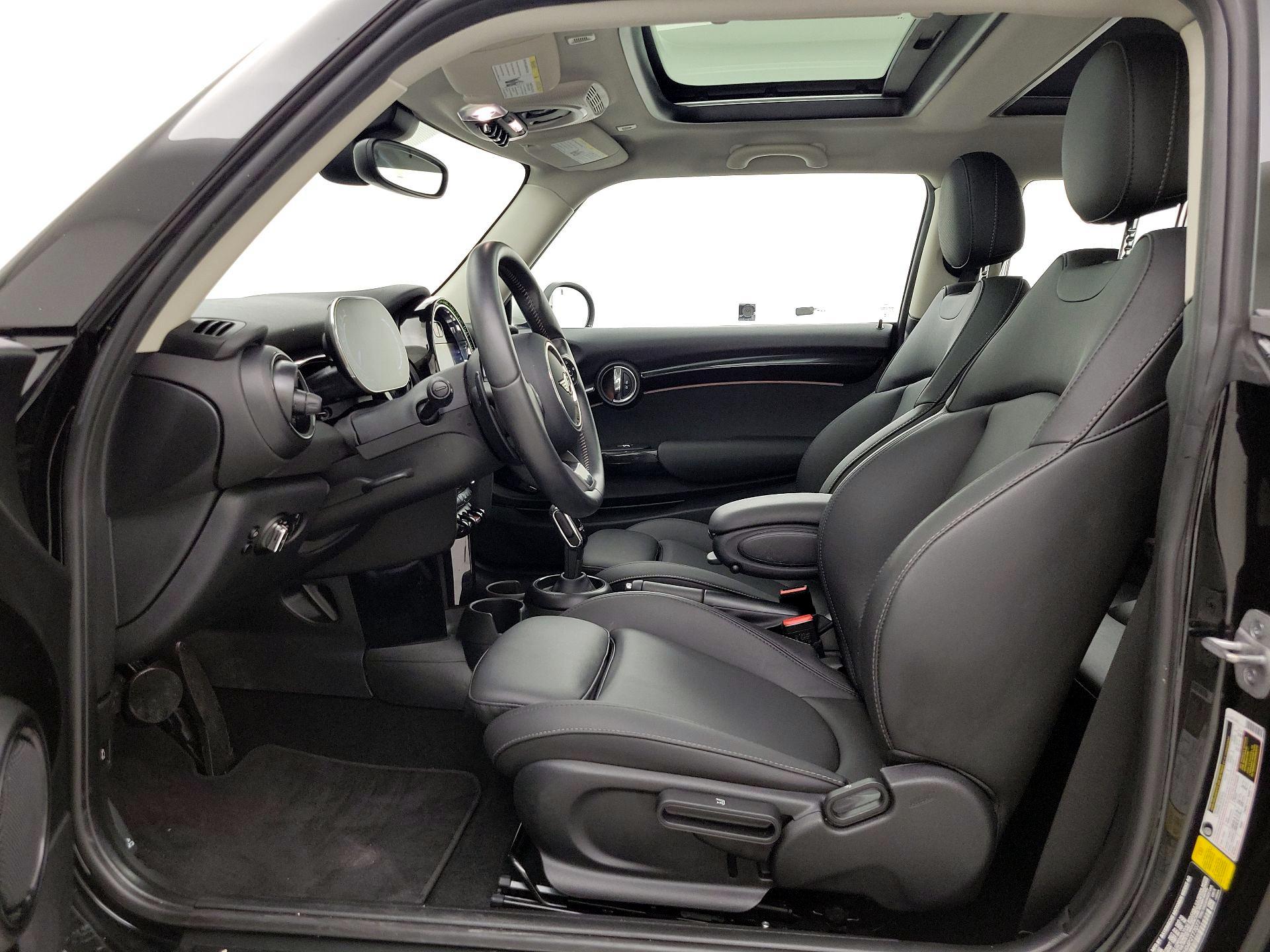 Thumbnail: 2023 MINI Cooper Hardtop - 11